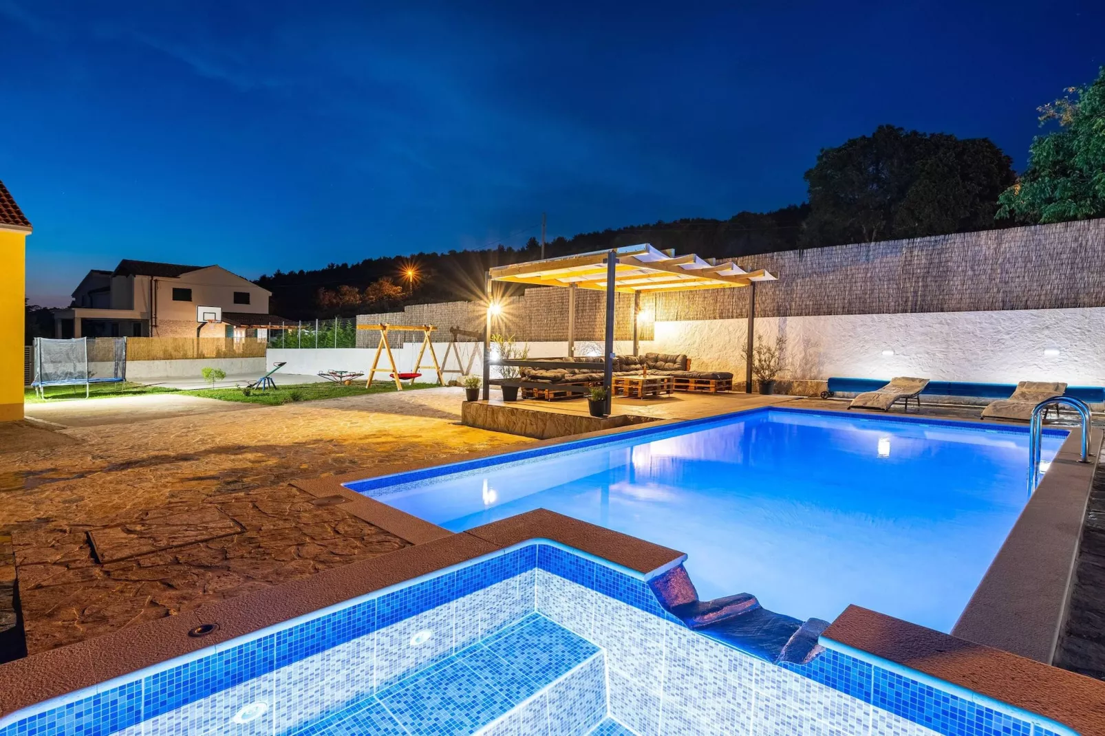 Holiday home Agro Casa-Piscine
