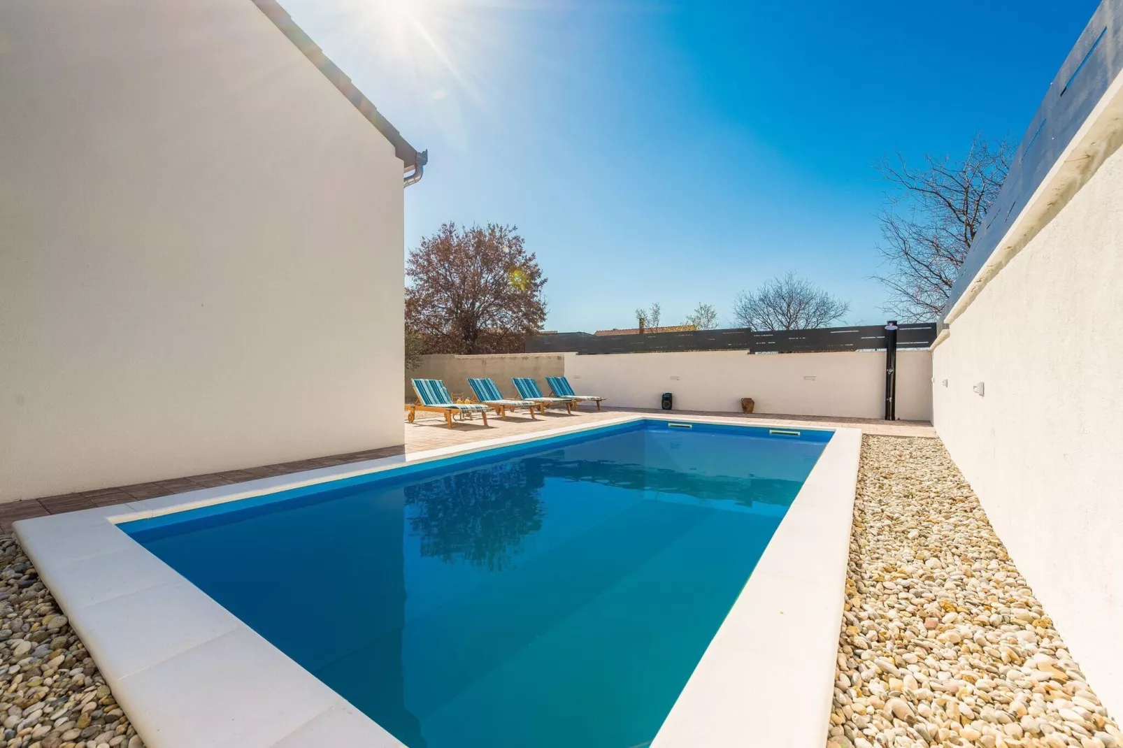 Holiday home Barba-Swimming pool