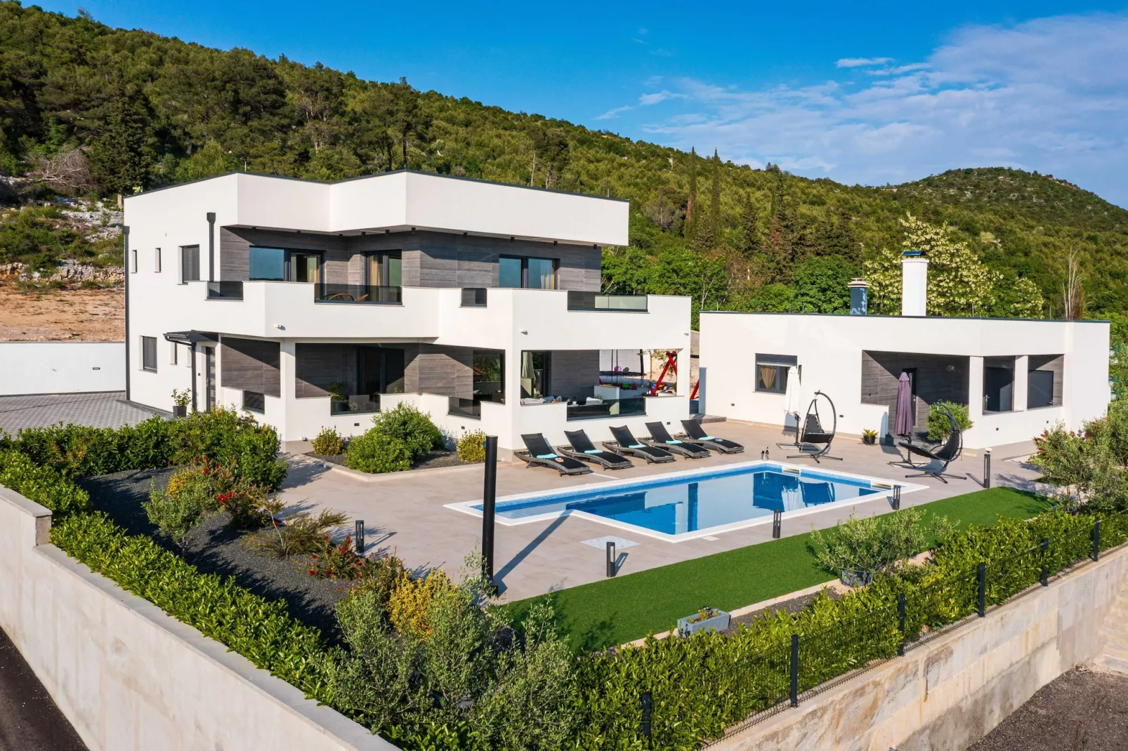 Luxury Villa Burra-Außenbereich Sommer