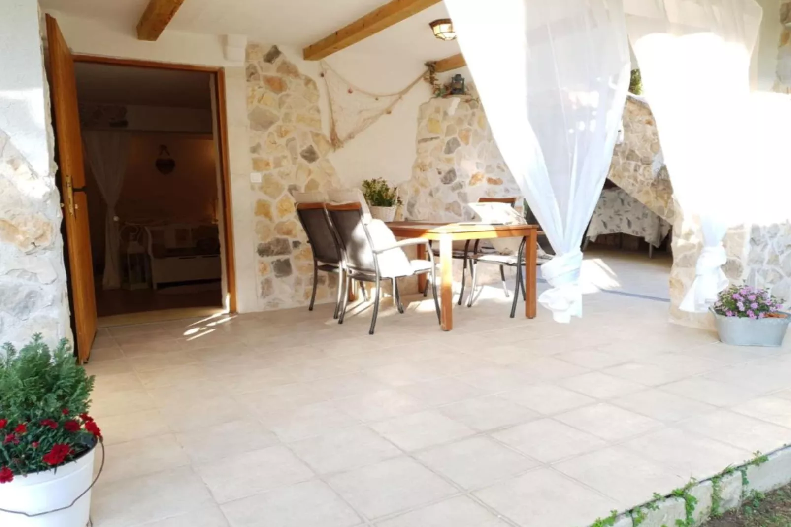 Studio apartment Angir Martina