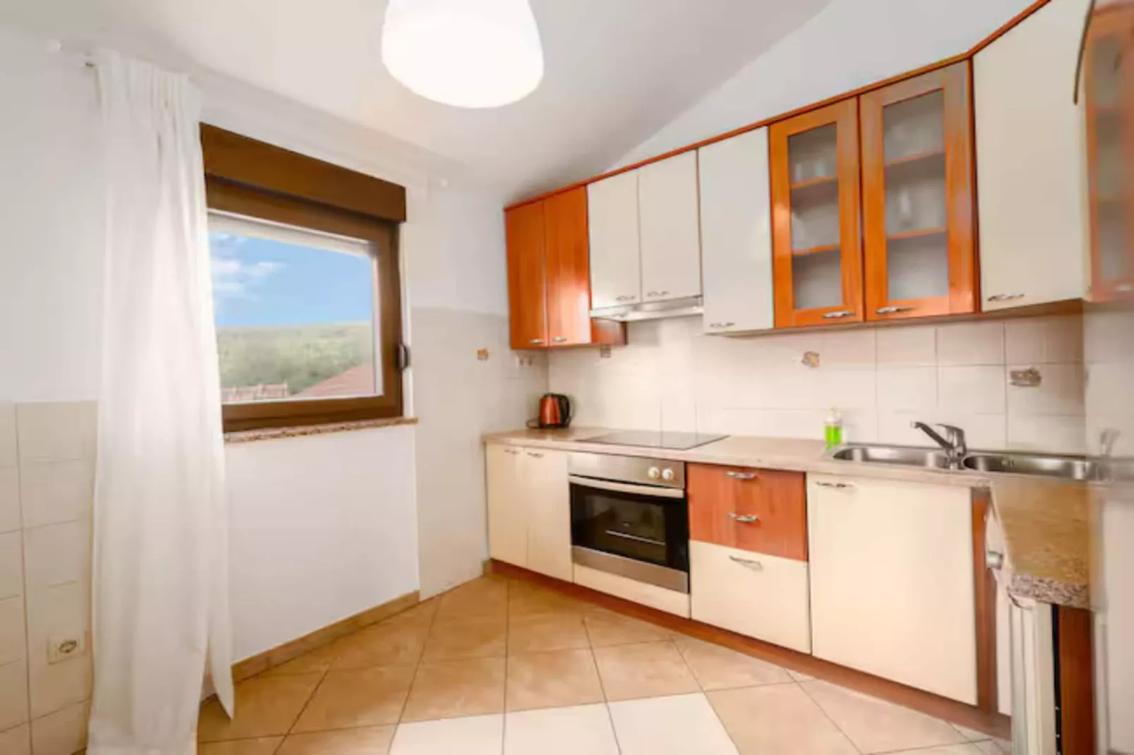 Villa Mima Pool Retreat - Five Bedroom Villa With Pool-Kitchen