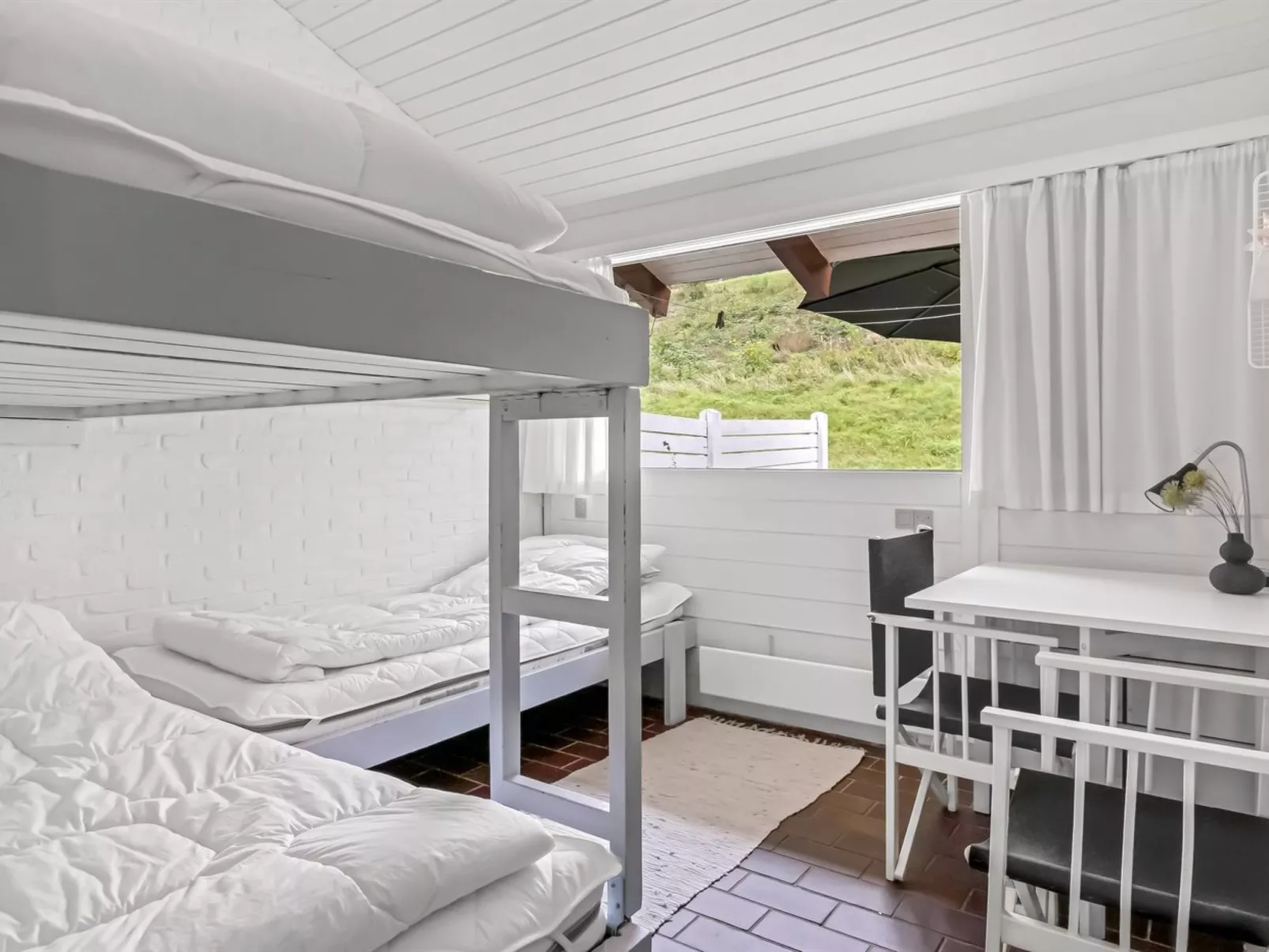 "Annrike" - 200m from the sea-Inside