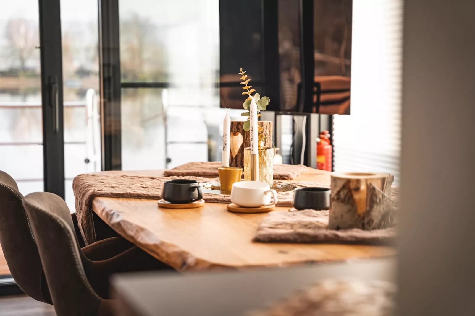 Hausboot in Höxter-Salon