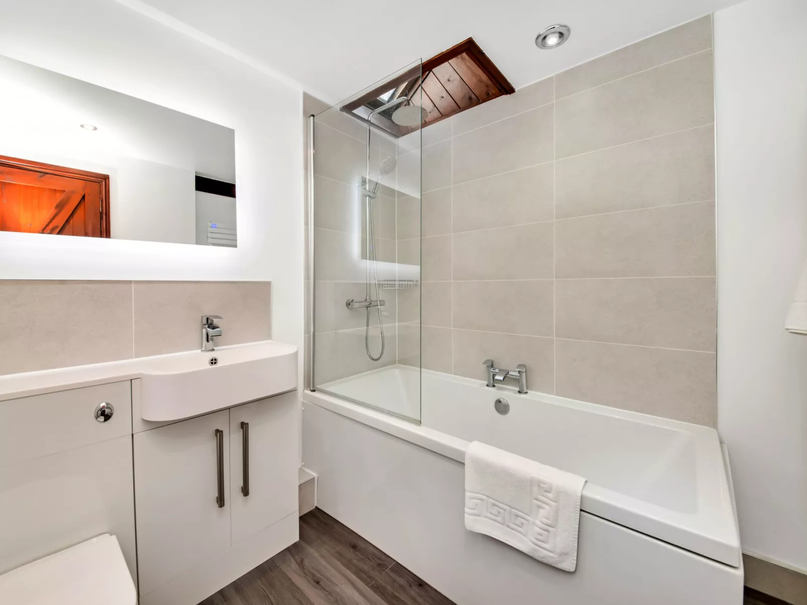 The Shires at Alstonefield-Dedans