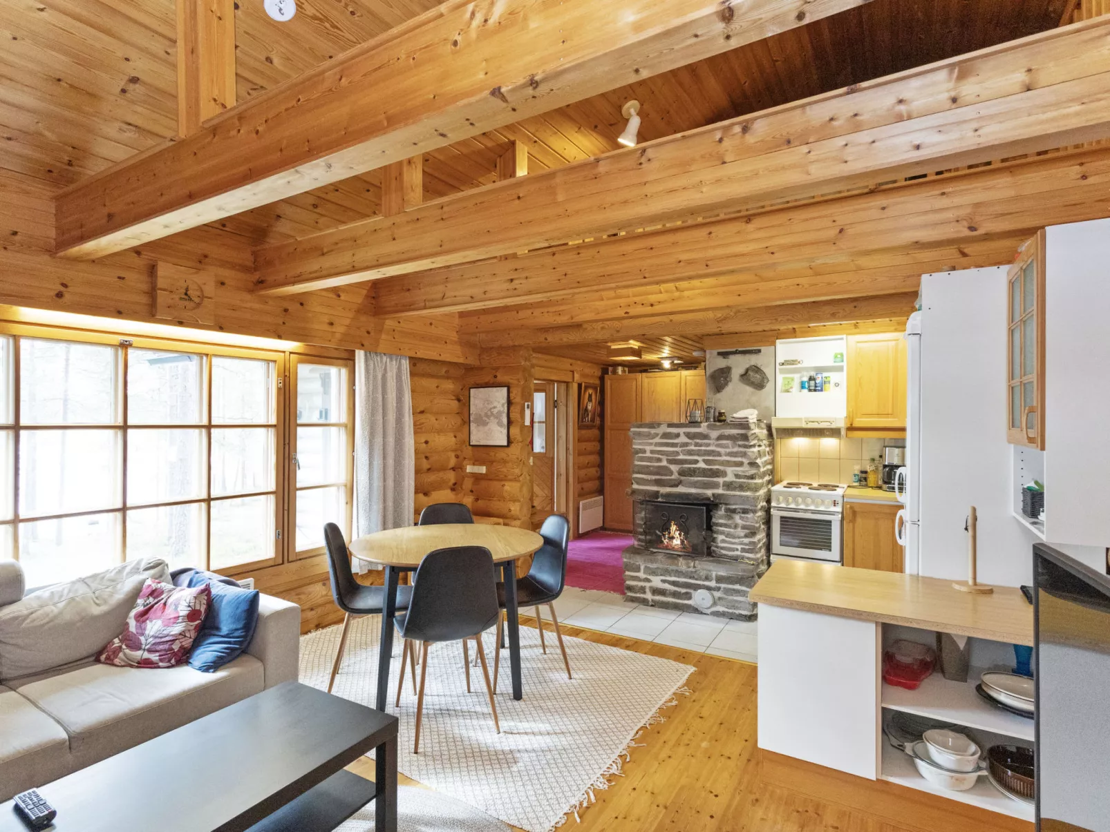 Ahvenmäki b-Drinnen