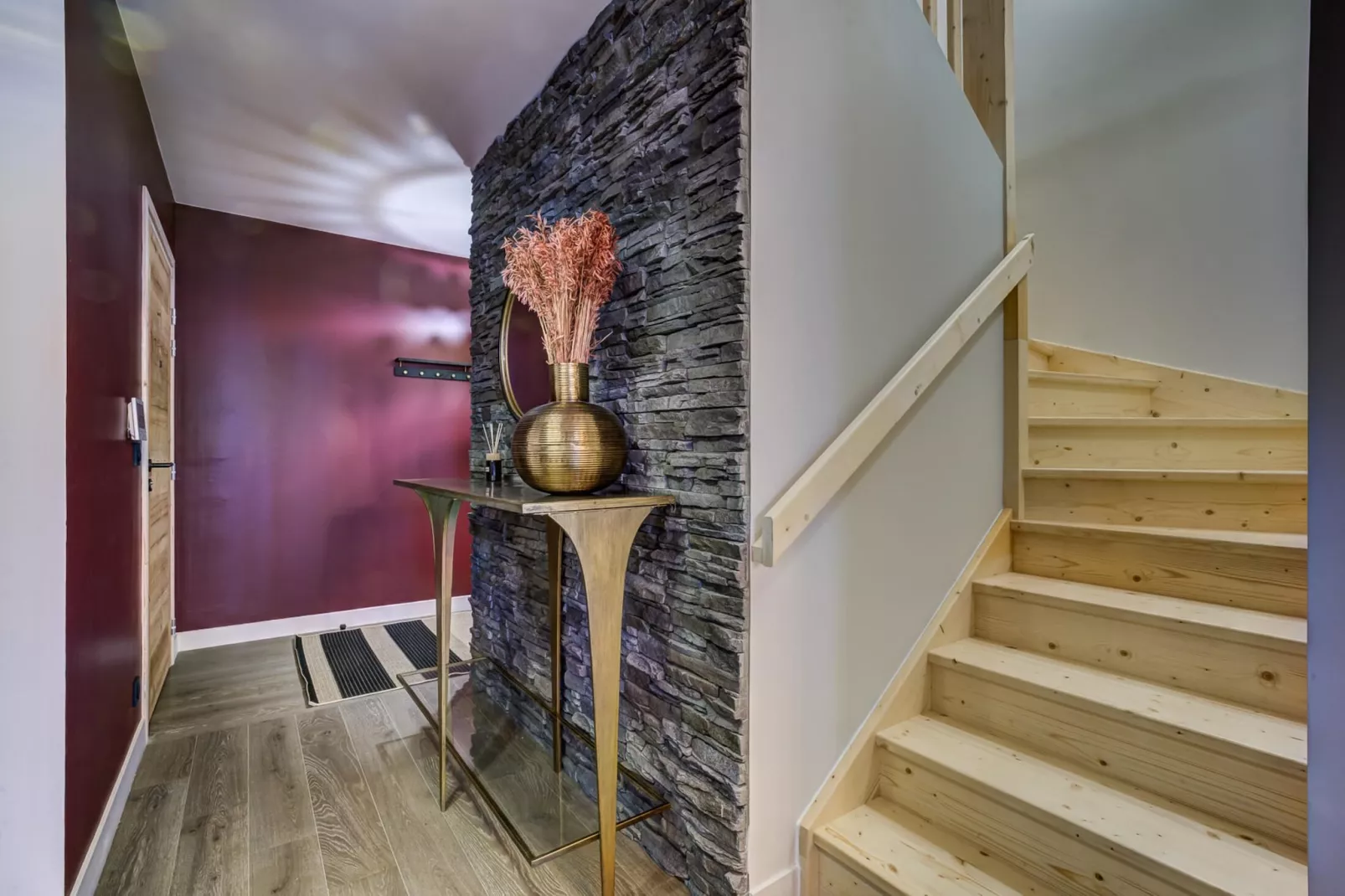 White Pearl A31-Landing