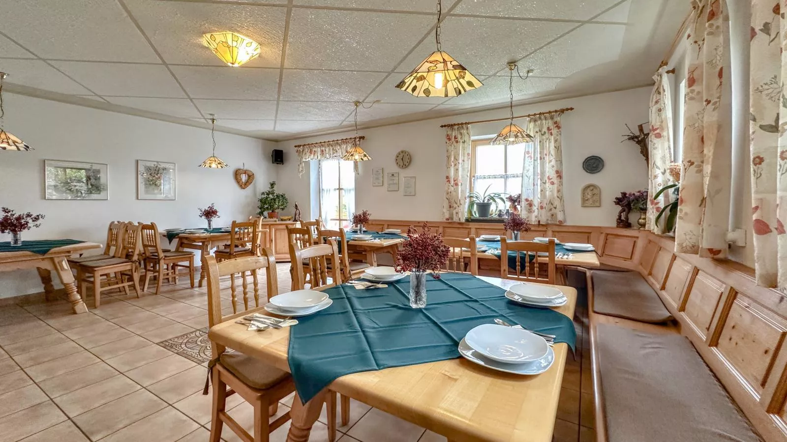 Blumenhof II-Salle à manger