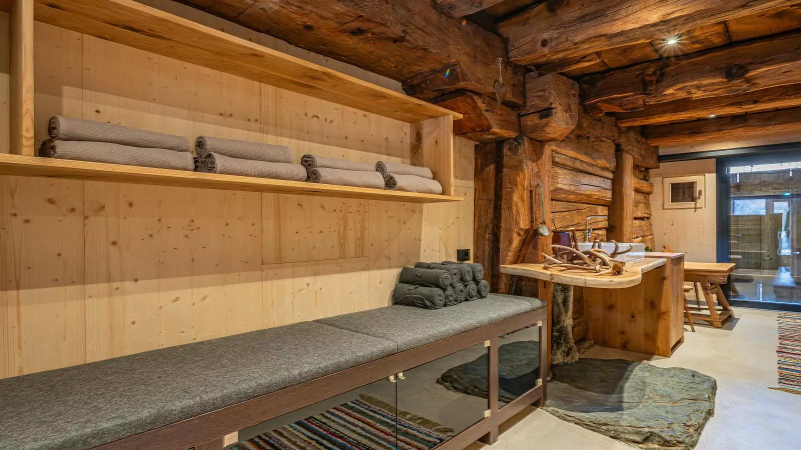 Raneburg 4 Futterhaus-Wellness