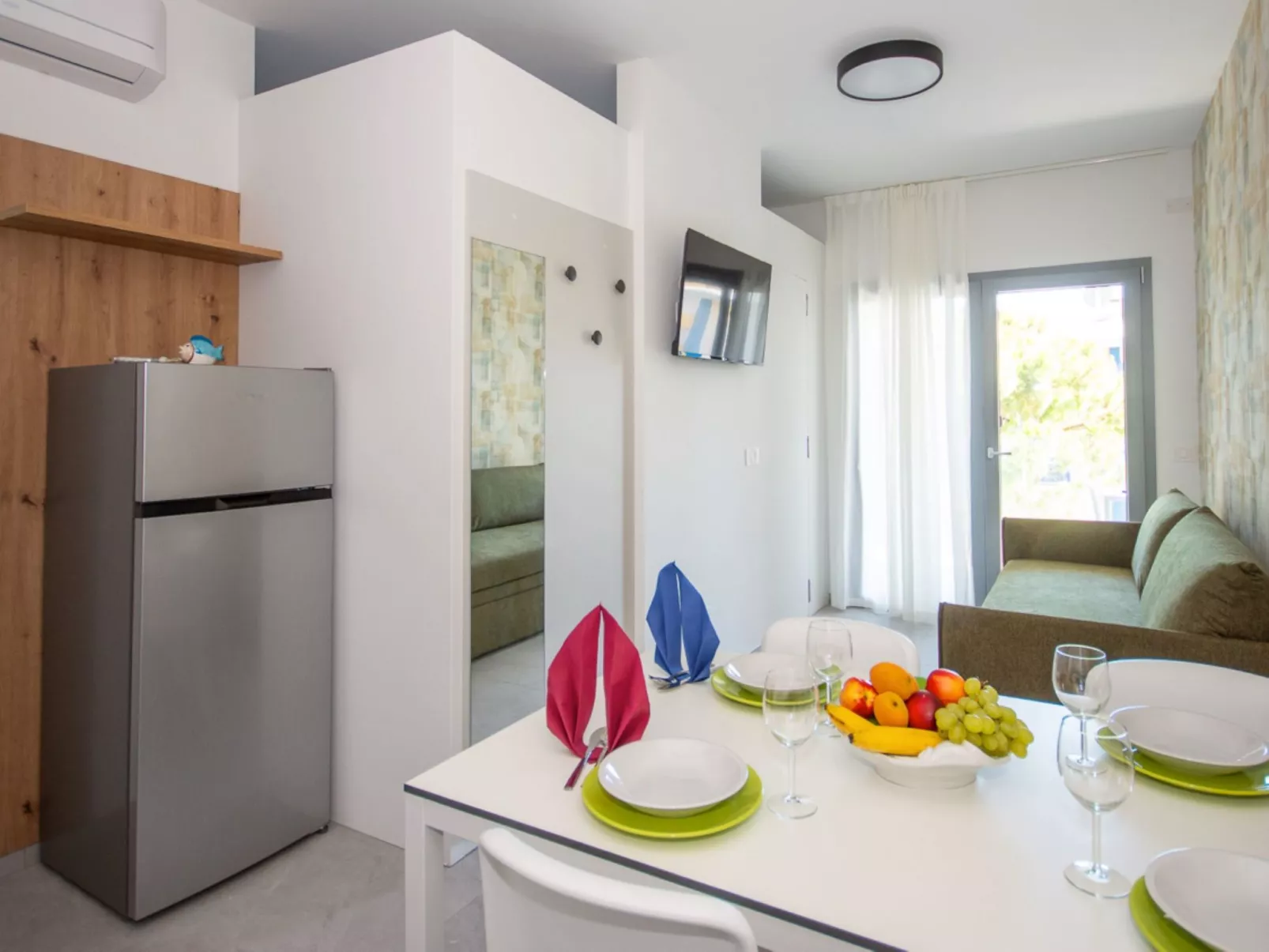 One Life Suites-Inside