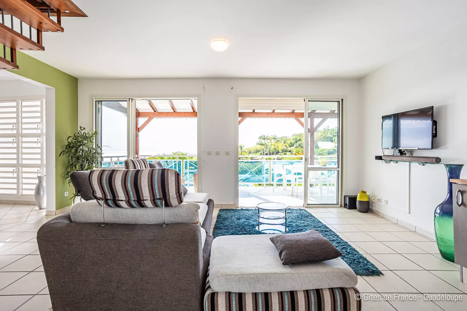 Paradise Bay Villa standing avec vue sur mer Non Remboursable-Wohnzimmer