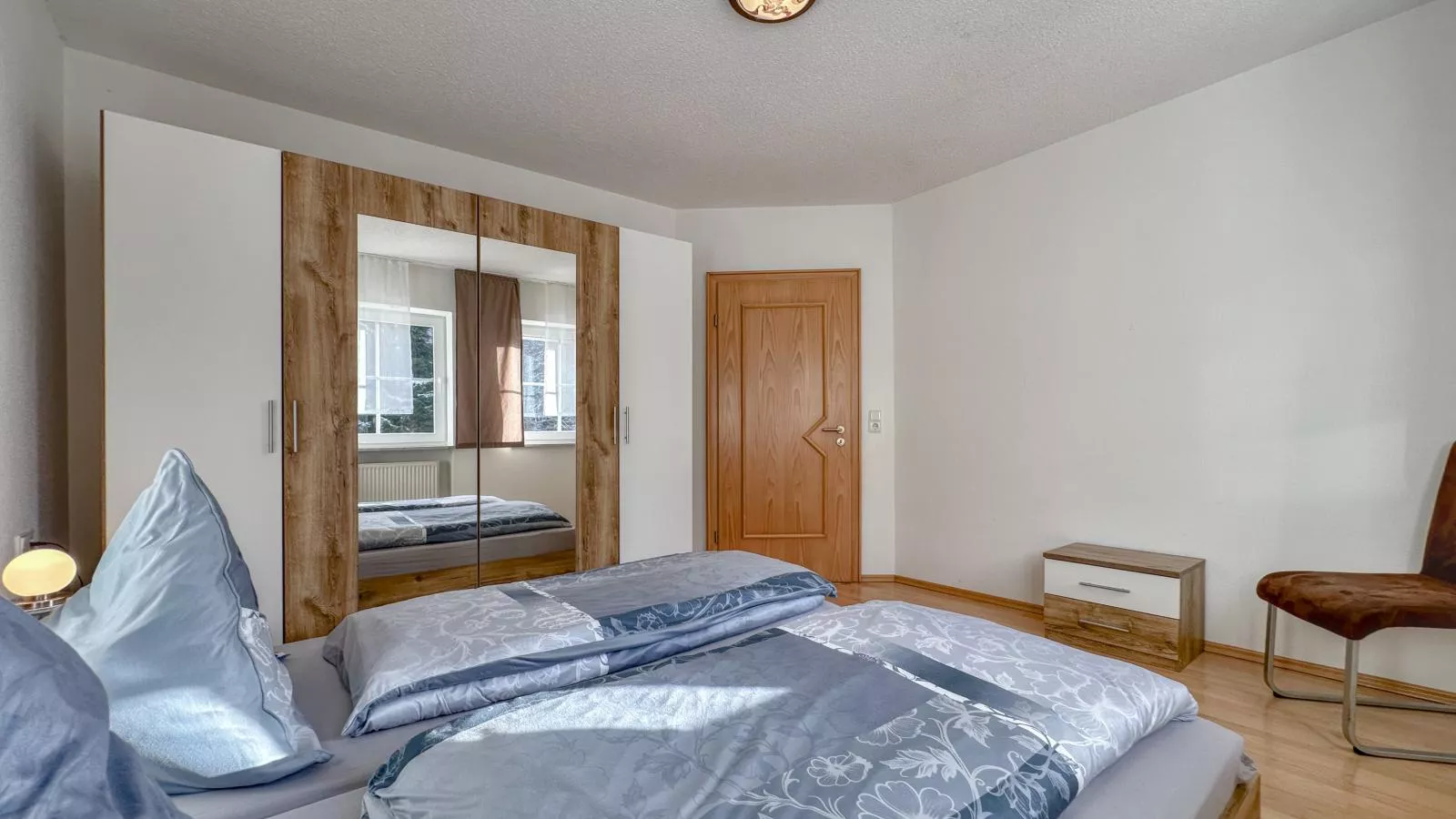 Sonnenwald-Schlafzimmer