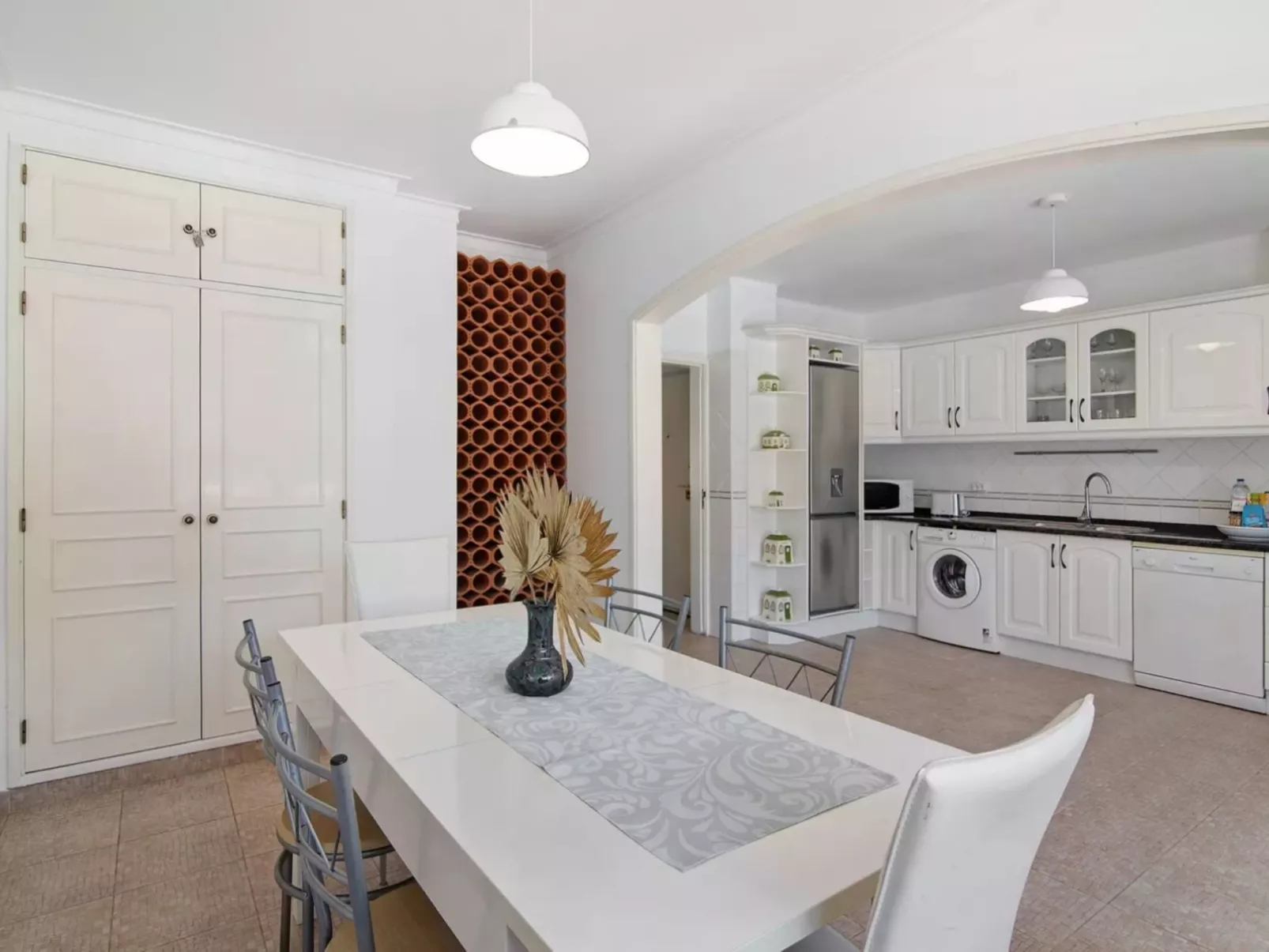 Kaya- Sunny Way-Drinnen