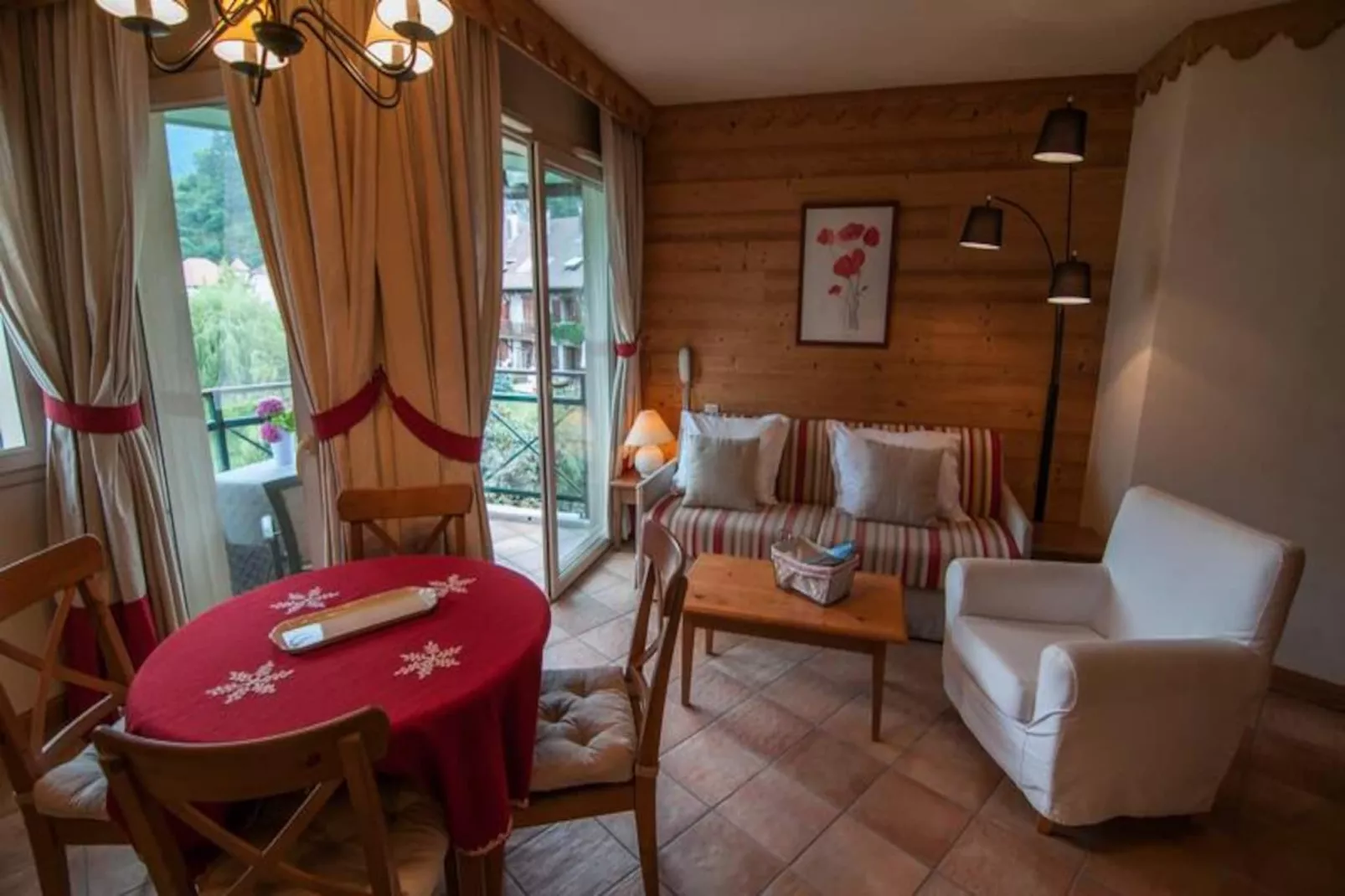 Appartements à Duingt-Untagged