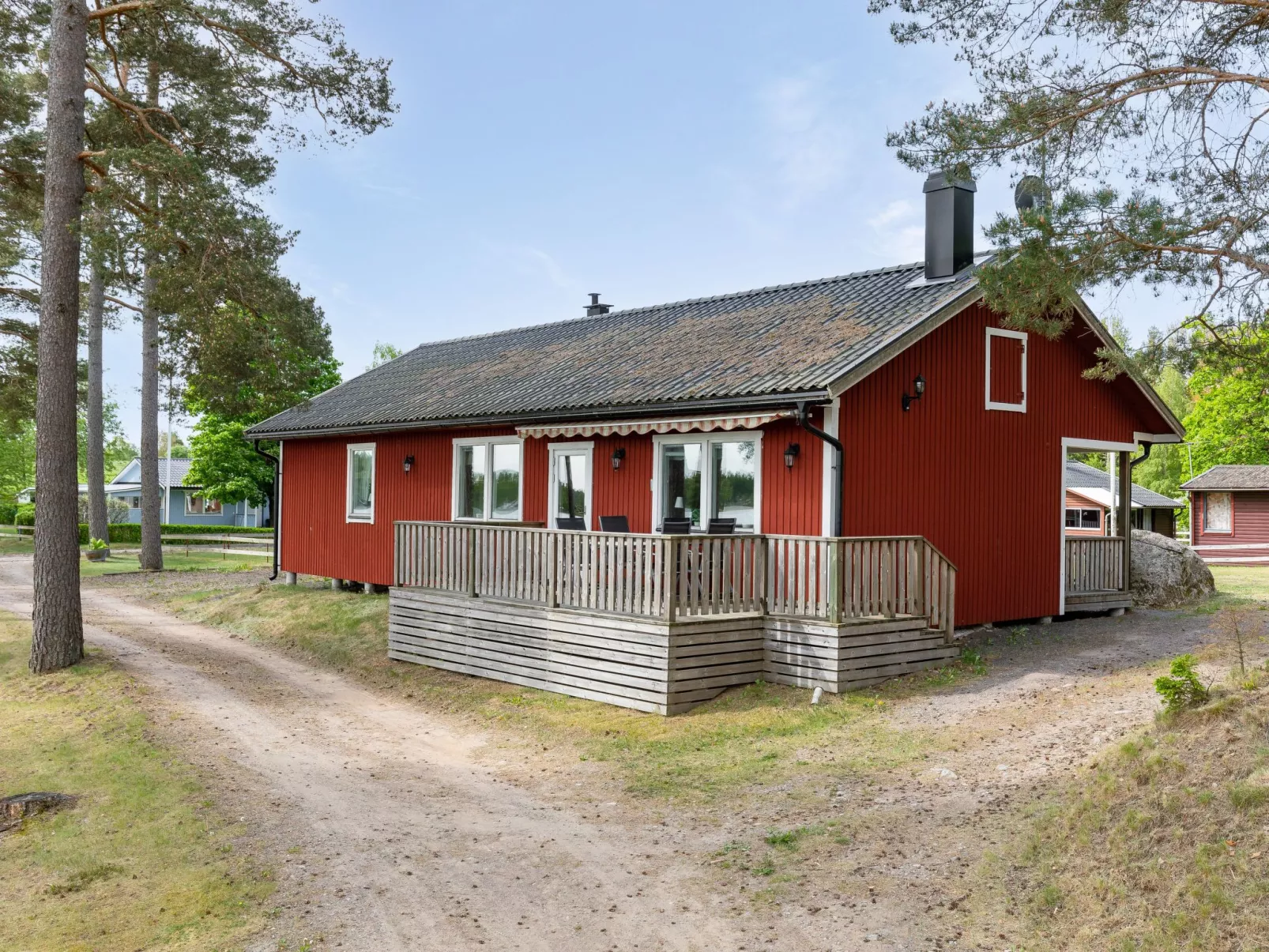Gissarp Gryningen-Outside