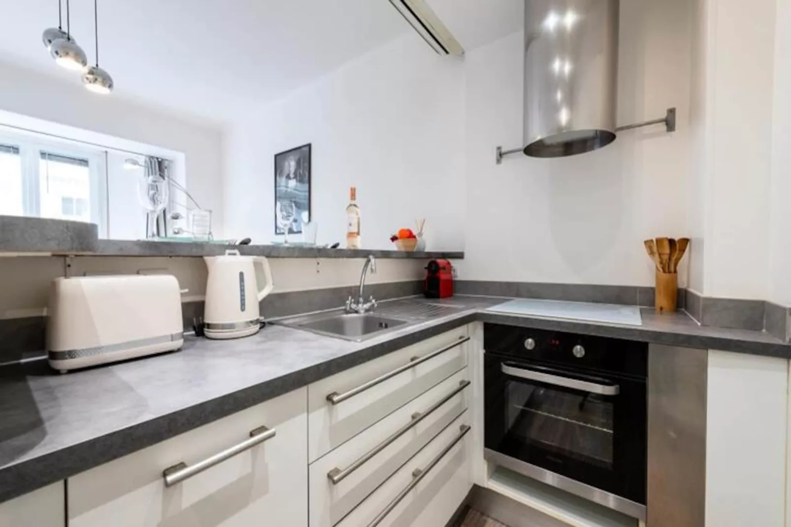 Résidence 2p Centre-ville Cannes Plages &agrave; Pied-Nicht zugeordnet