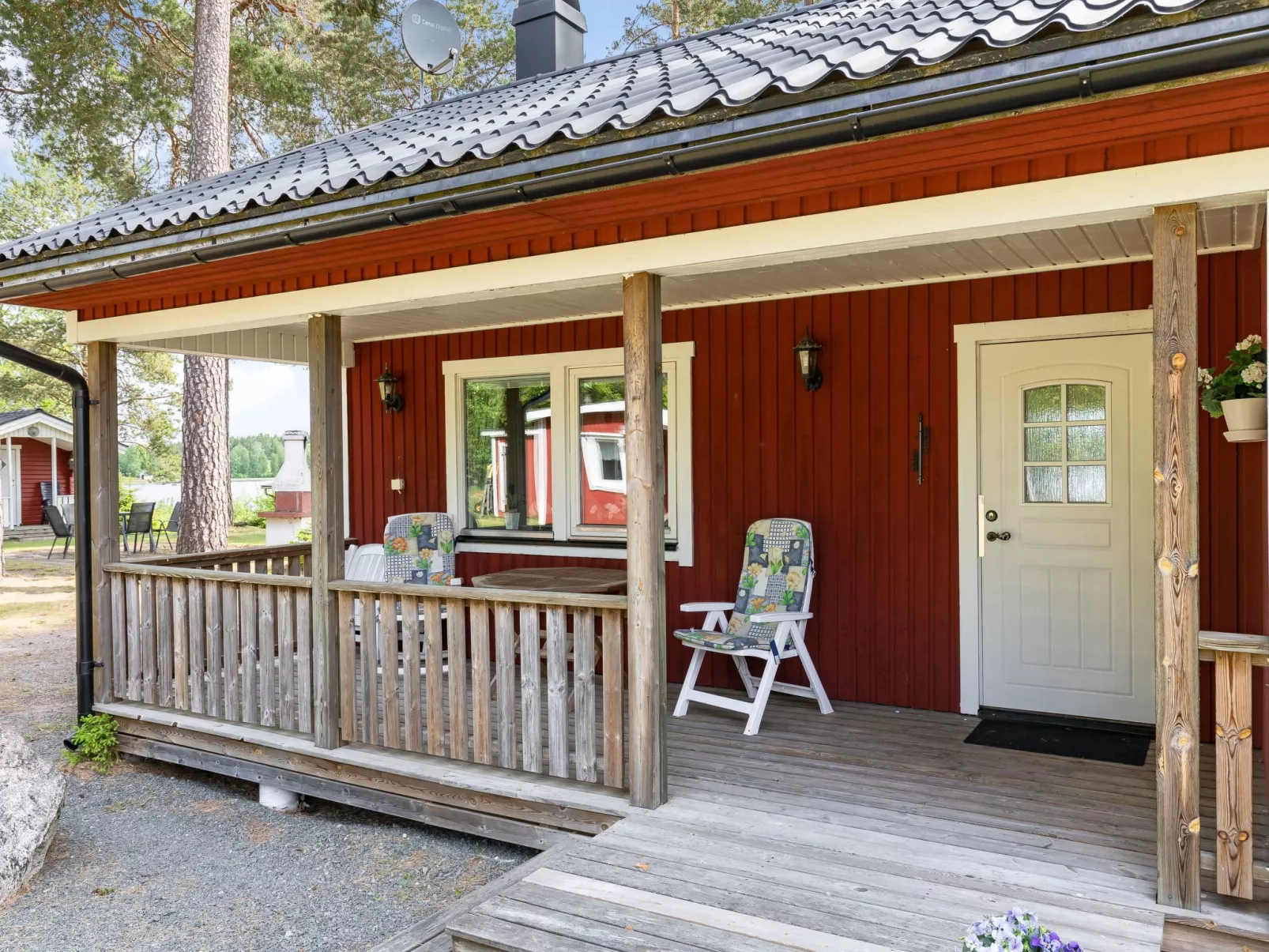 Gissarp Gryningen-Outside