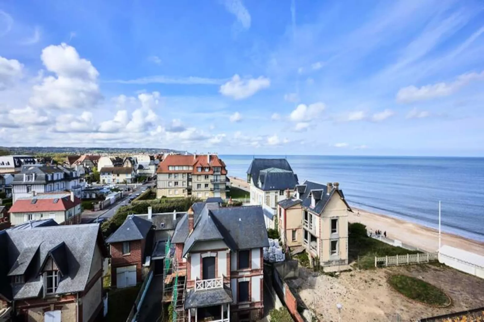 Appartement Ornano --Untagged