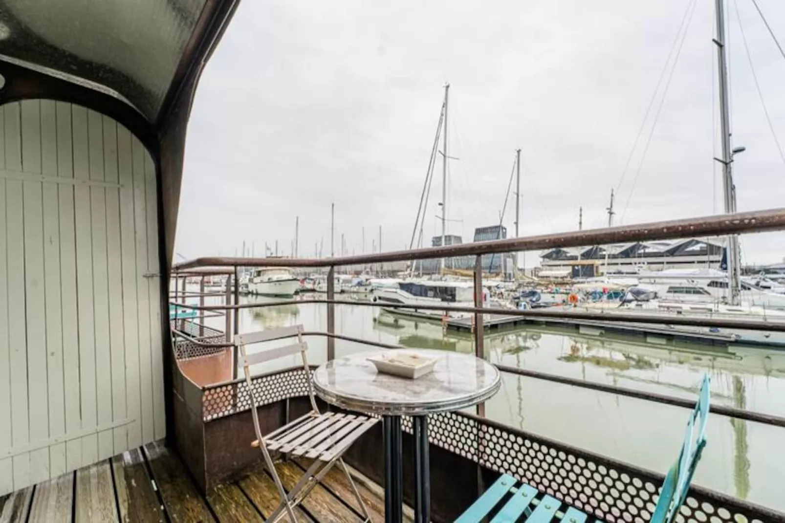 Adorable Suite Sur La Péniche Petite Annick-Untagged