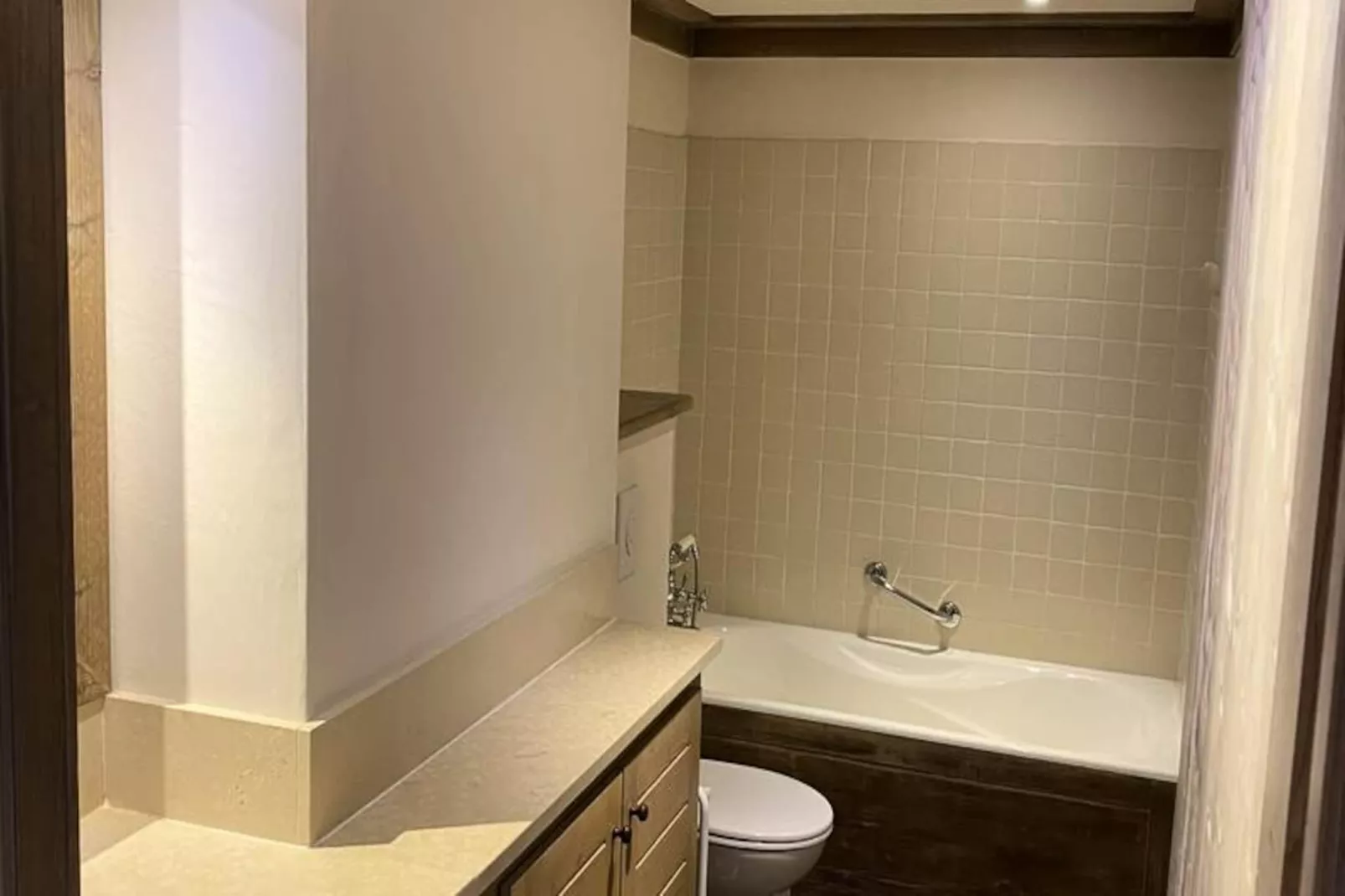 Résidence Roche De Fours-Nicht zugeordnet