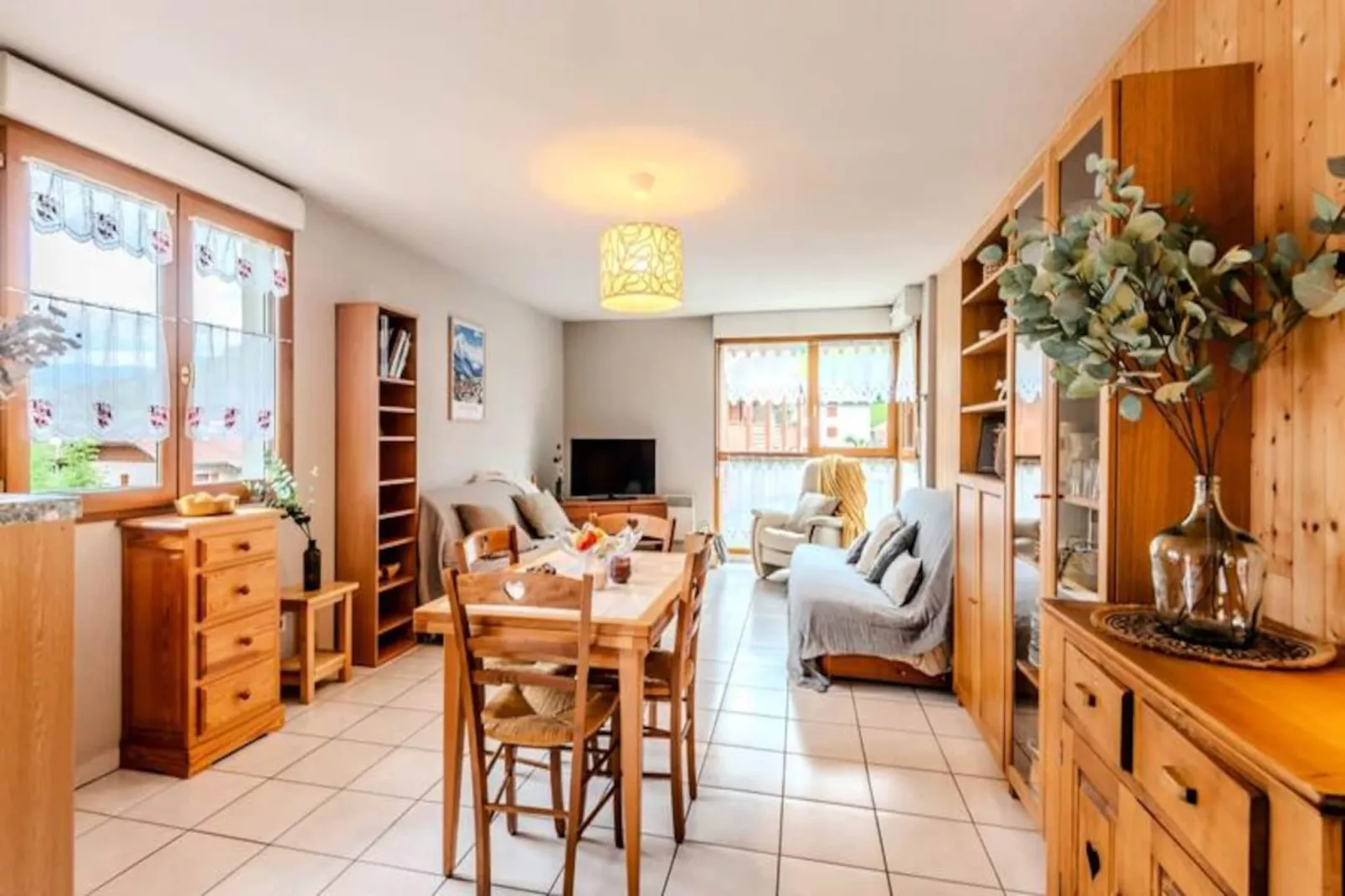 Slow Chalet Th&ocirc;nes: Lac & Montagne -15 Min Ski - Ascenseur, Balcon, Parking-Untagged