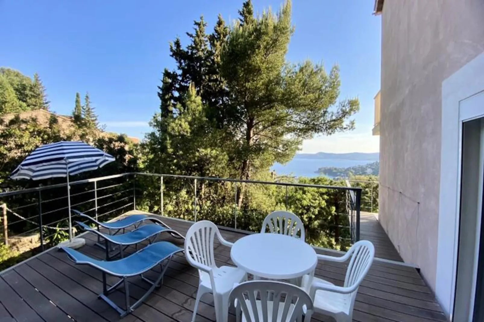 Résidence T2 R&eacute;nov&eacute; Avec Vue Mer Et Grand Balcon &ndash; Aiguebelle, Le Lavandou-Non tagué