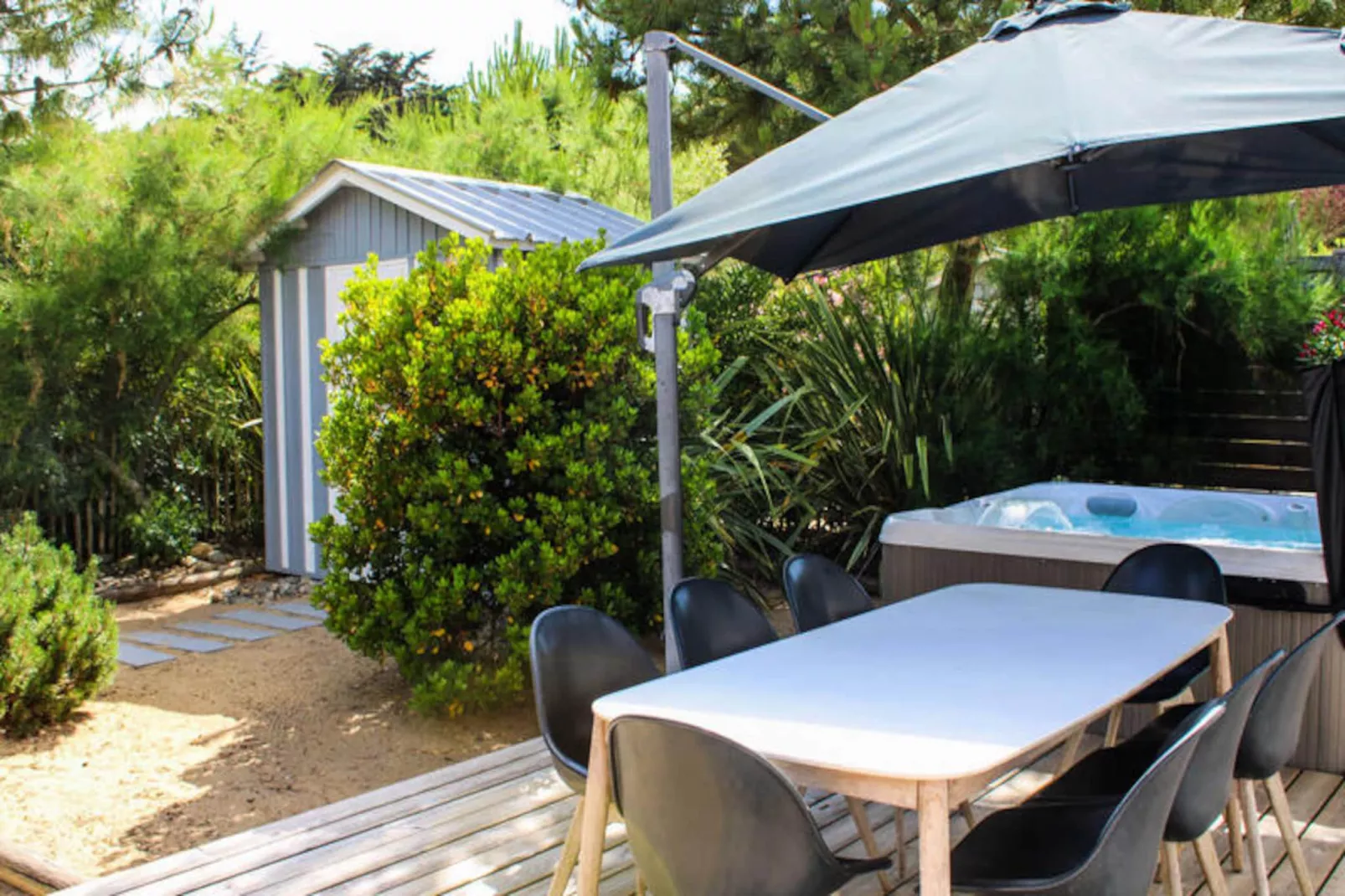 Villa Indon&eacute;sie - Domaine Le Sherwood-Untagged