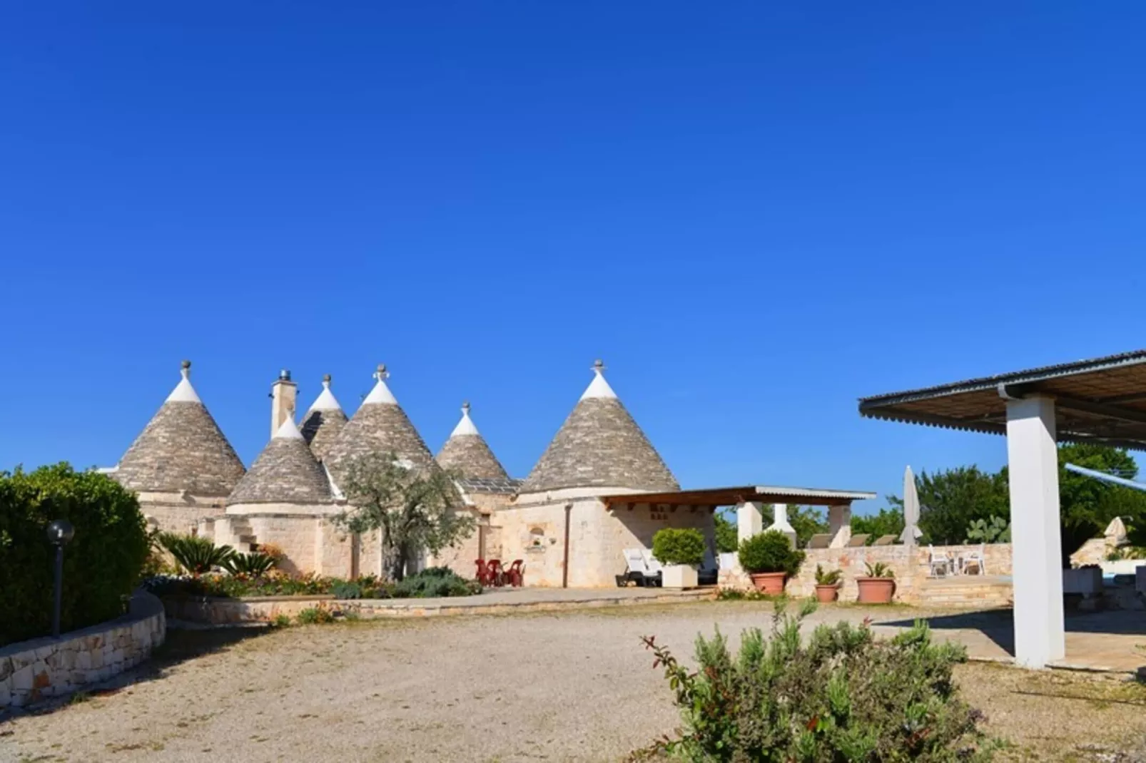 Holiday home Cisternino-Trullo Ulivo Antico-Extérieur été
