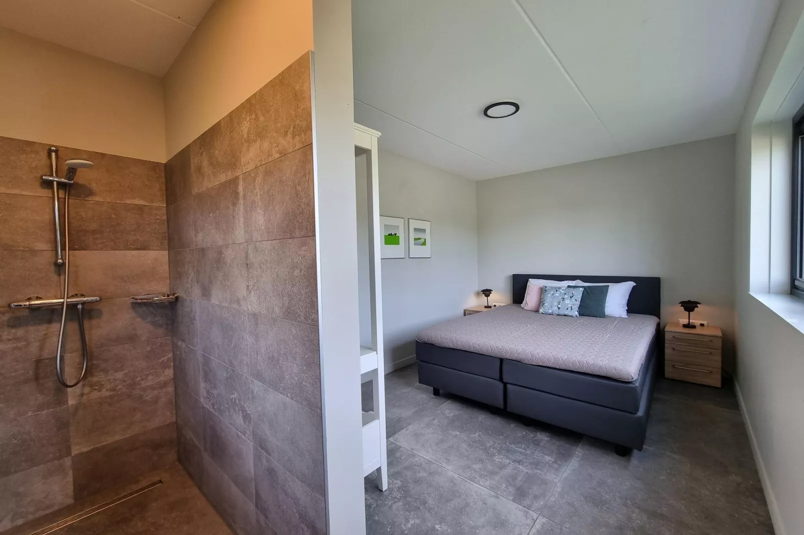 Watervilla Santjin-Bedroom