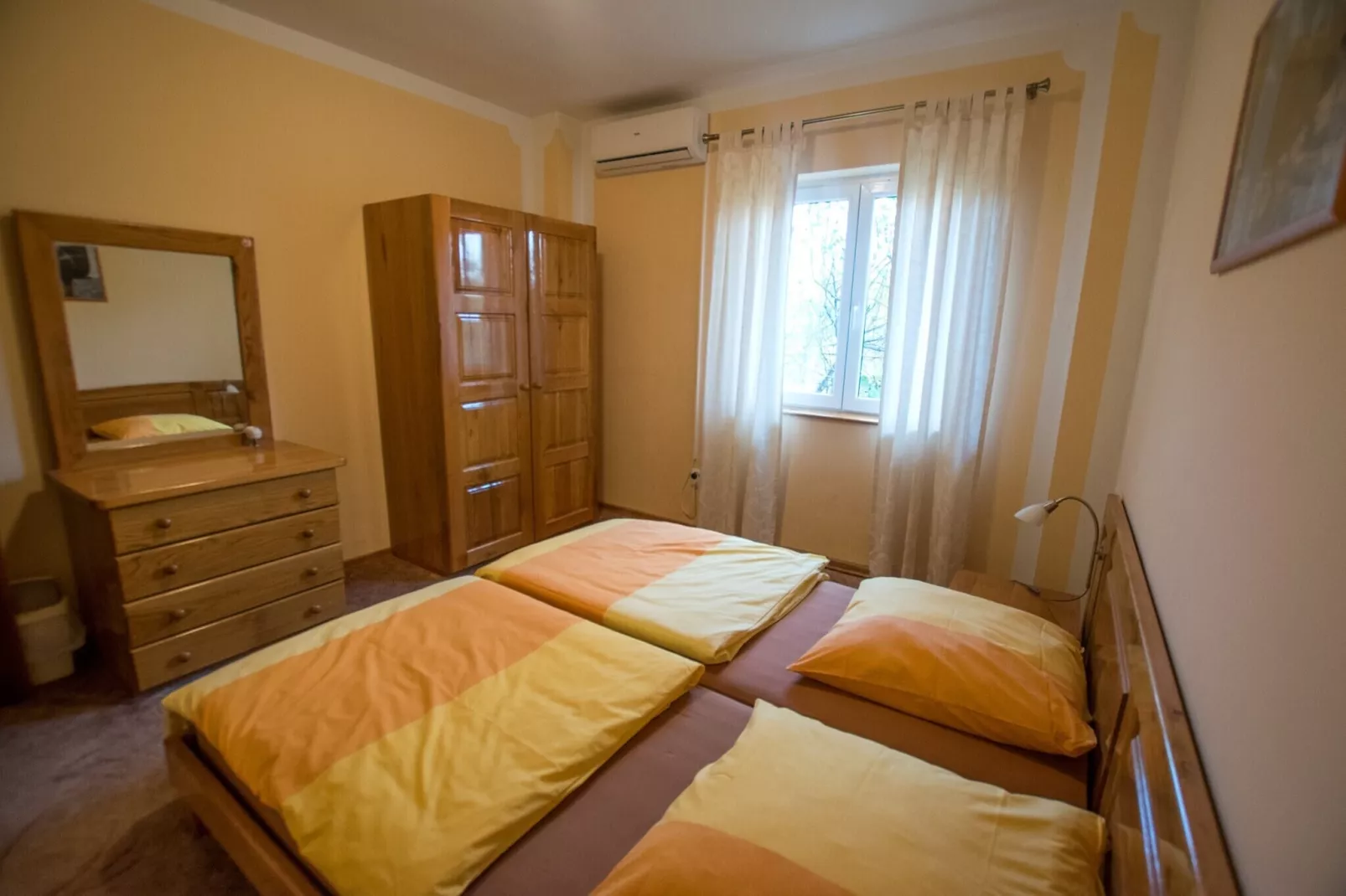 Apartments Grande Vista Starigrad Paklenica SD62 A-01 9 Pers-Bedroom