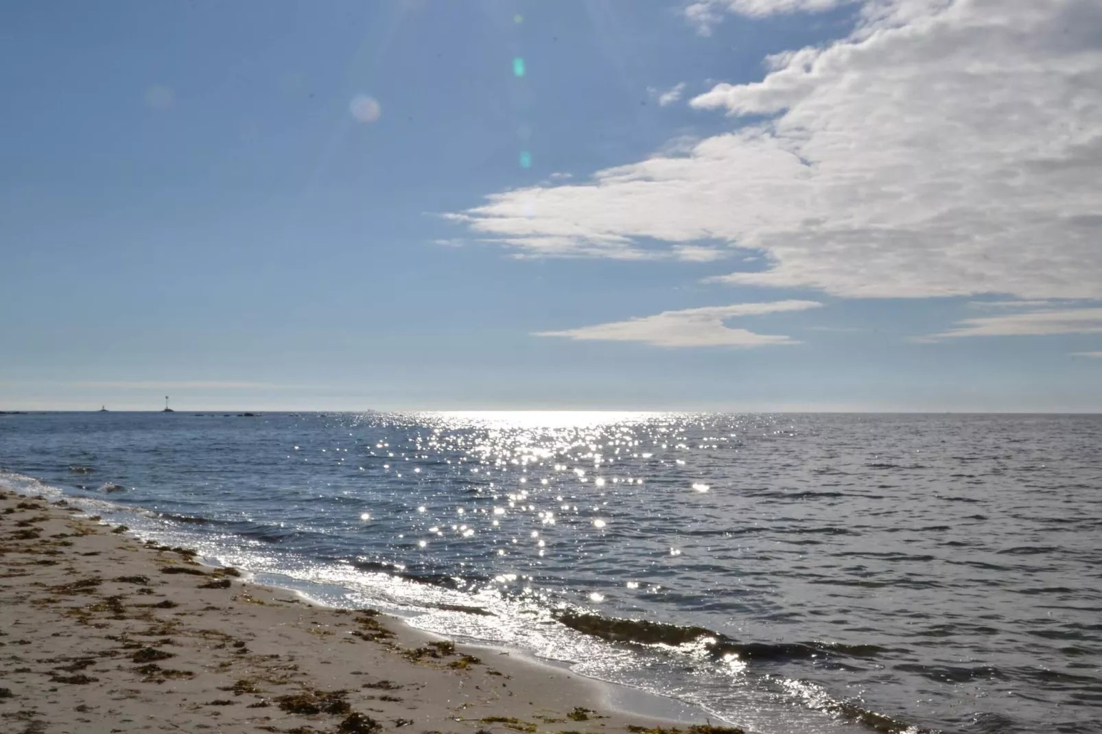 Cozy Cottage near Beach in Ahus-Water view