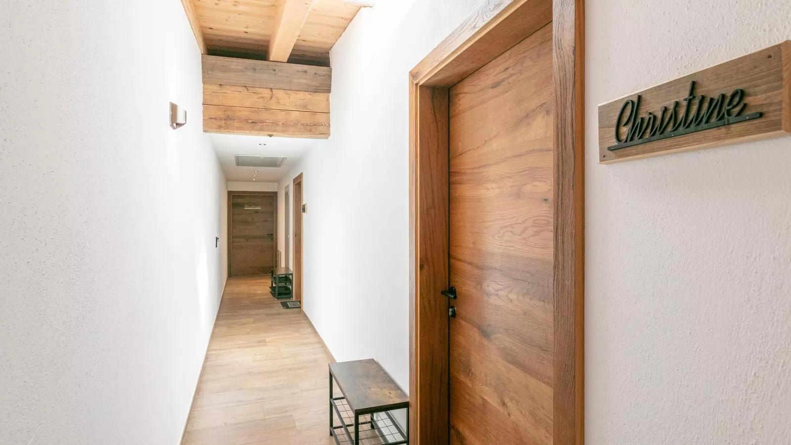 Christine-Hall & reception