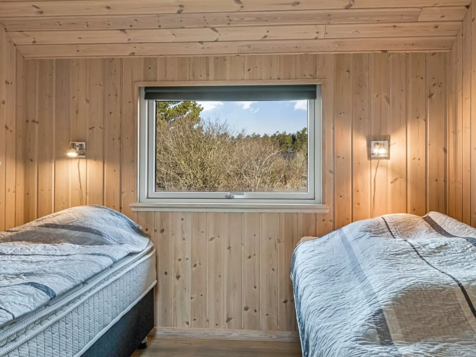 "Krum" - 4.5km from the sea-Dedans