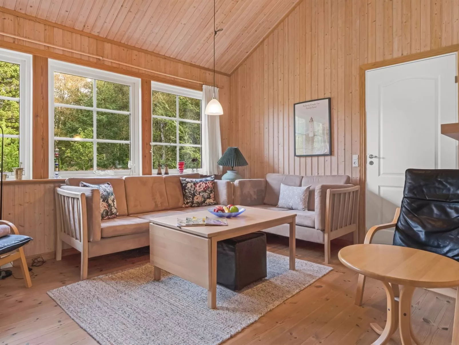 "Bernadine" - 350m from the sea-Inside