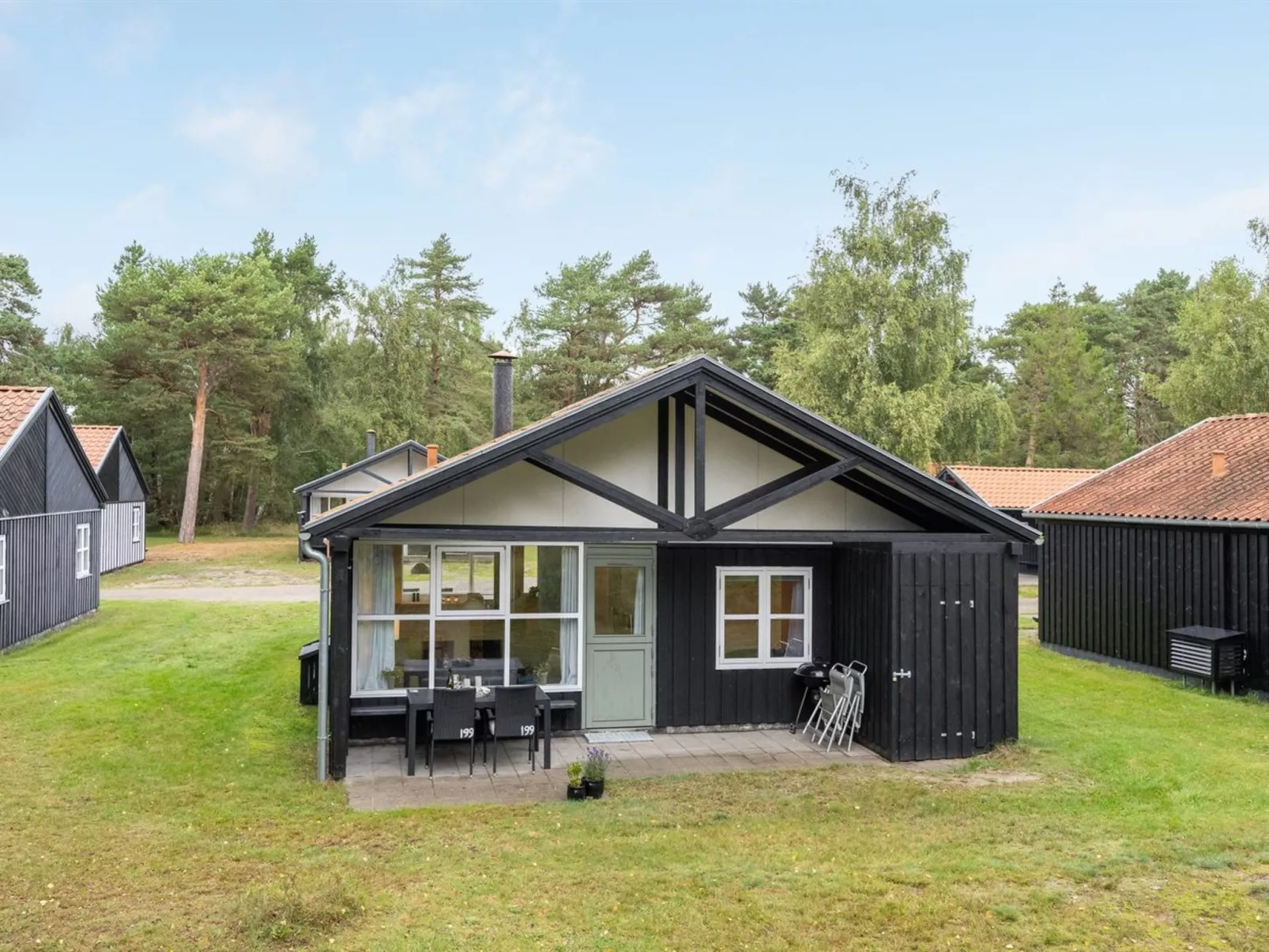 "Julkil" - 250m from the sea-Draußen