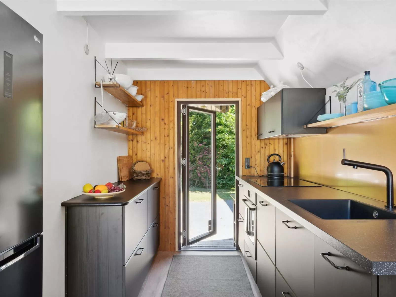 "Anssi" - 300m from the sea-Drinnen