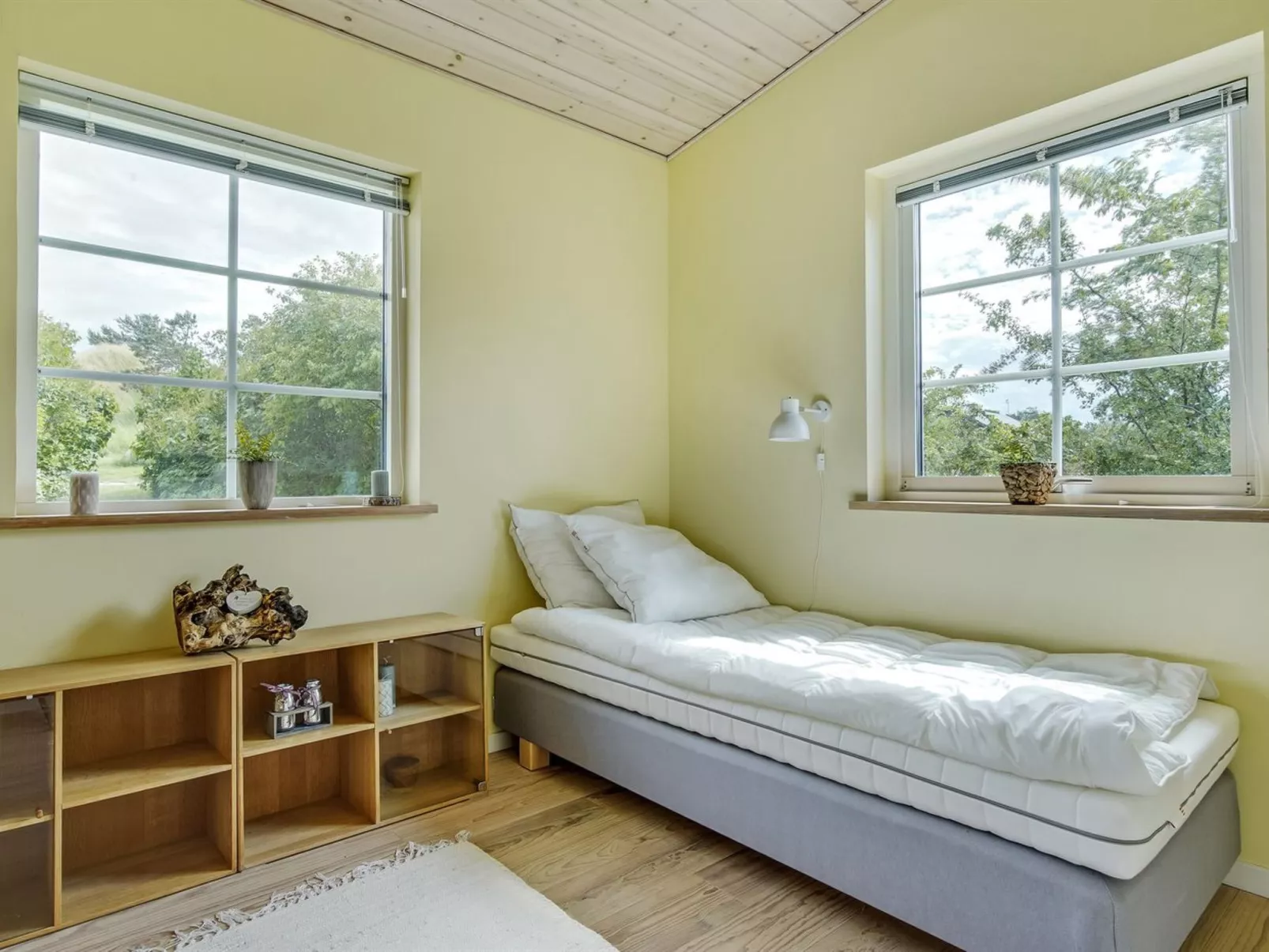 "Bernadete" - 50m to the fjord-Inside