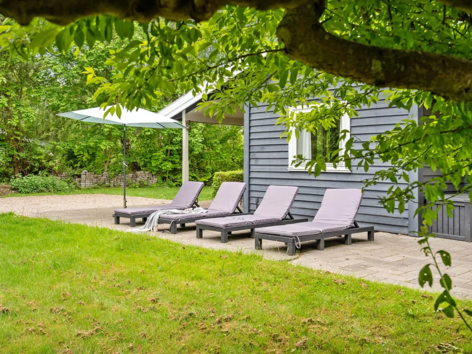 "Felisa" - 300m from the sea-Outside