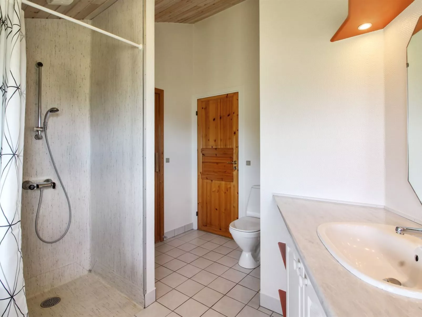 "Fanni" - 460m from the sea-Inside