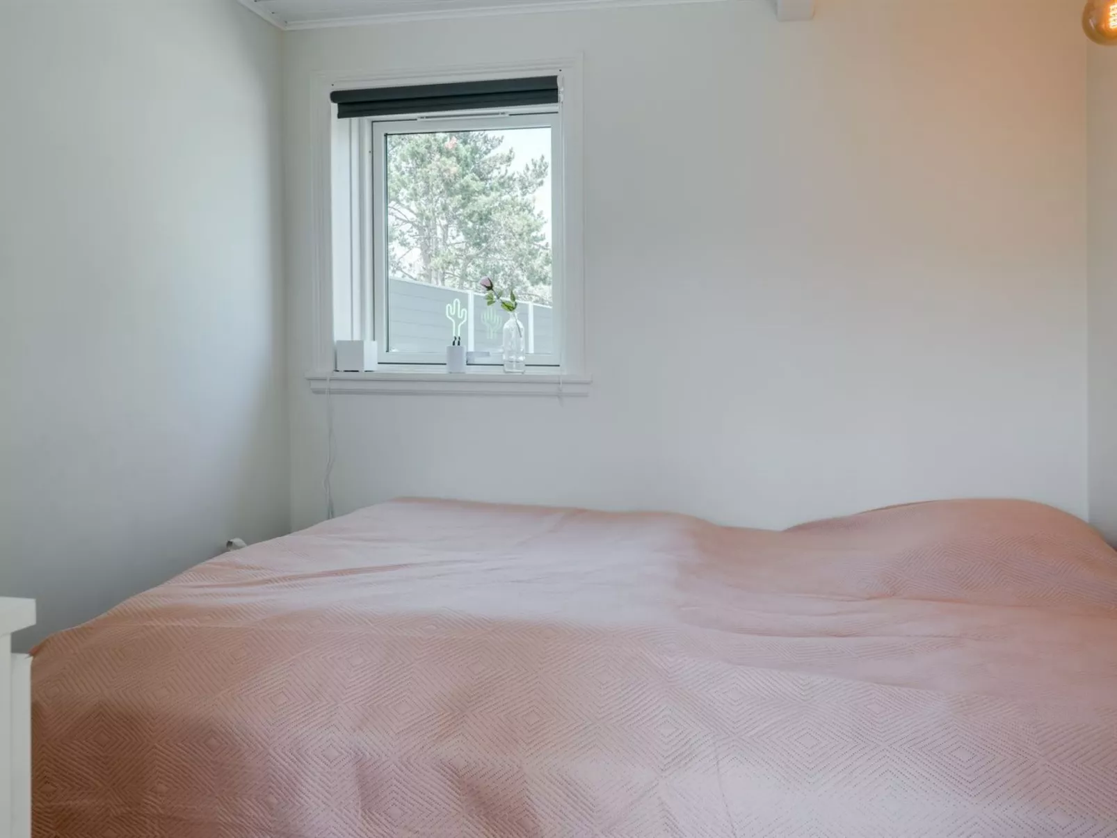 "Brawith" - 250m from the sea-Inside