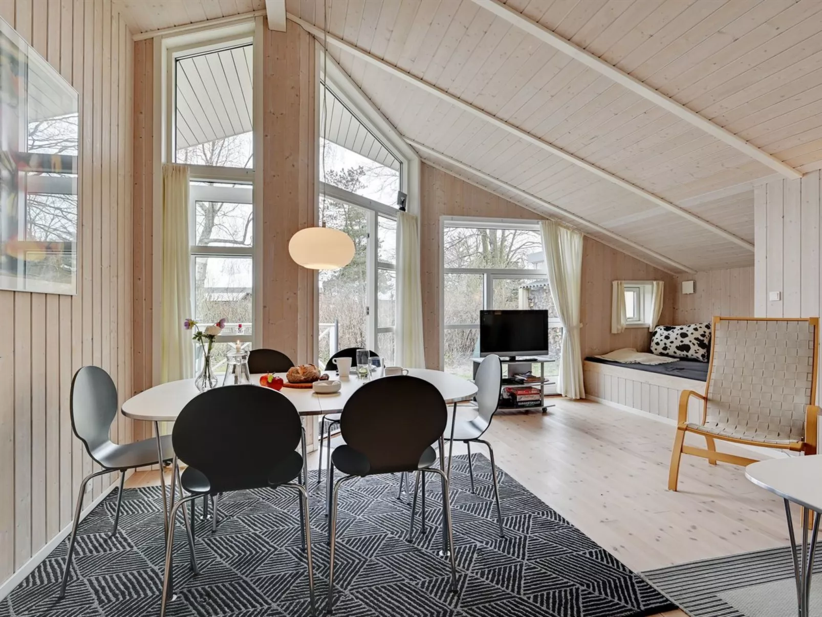 "Sitka" - 250m from the sea-Inside