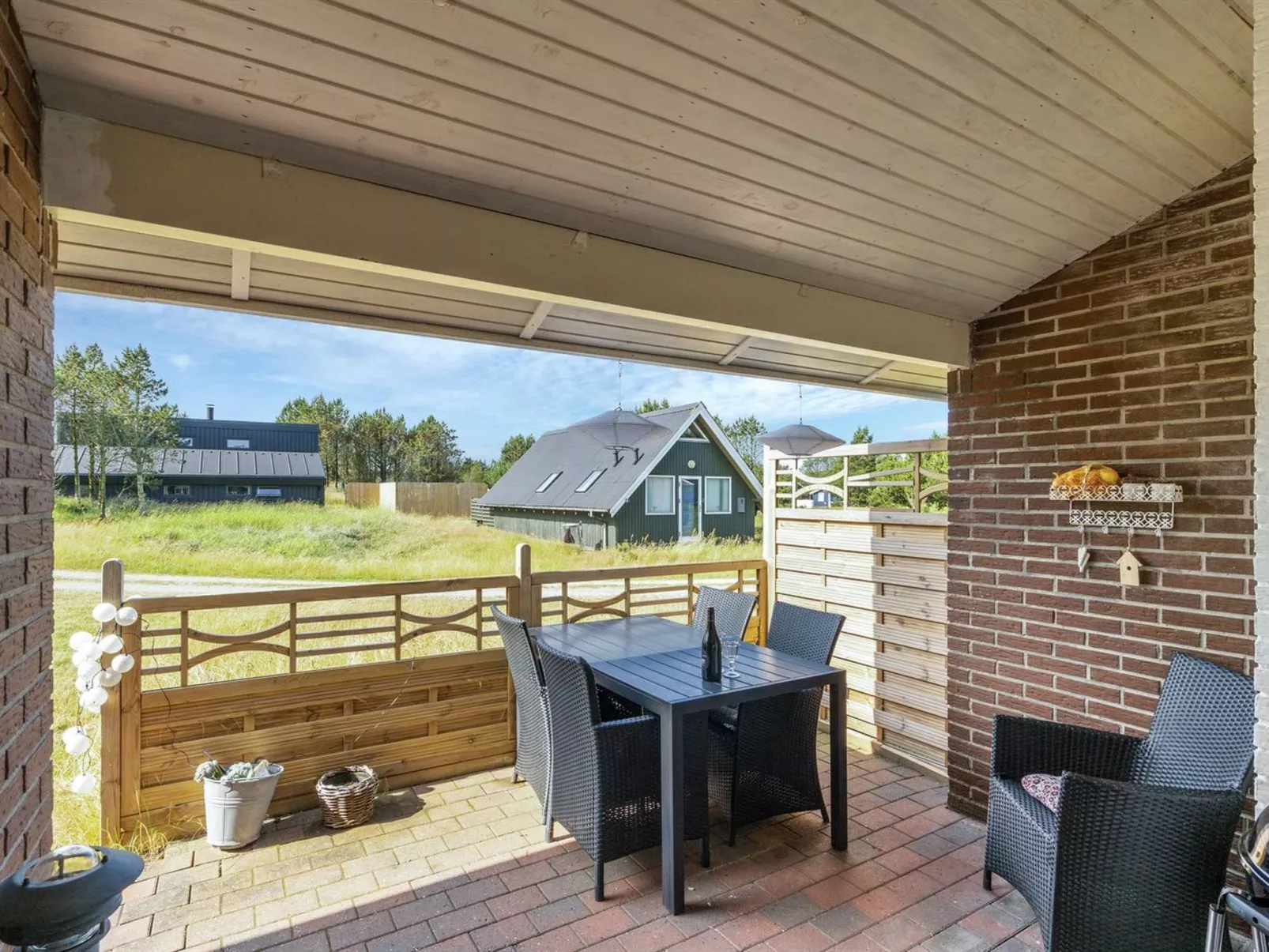 "Aurelie" - 800m from the sea-Outside