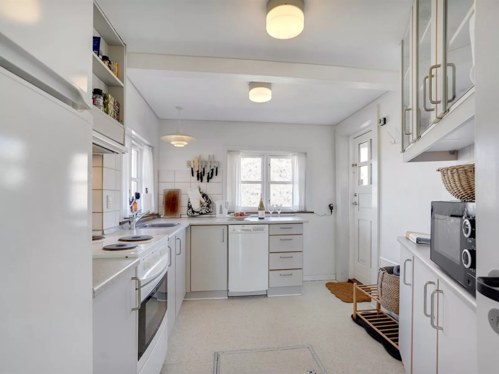 "Tabea" - 150m from the sea-Drinnen