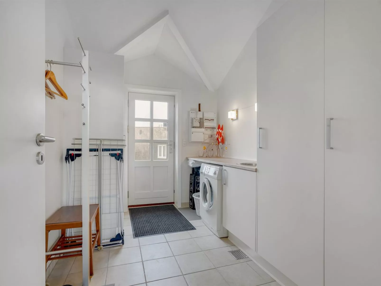 "Skammel" - 900m from the sea-Inside