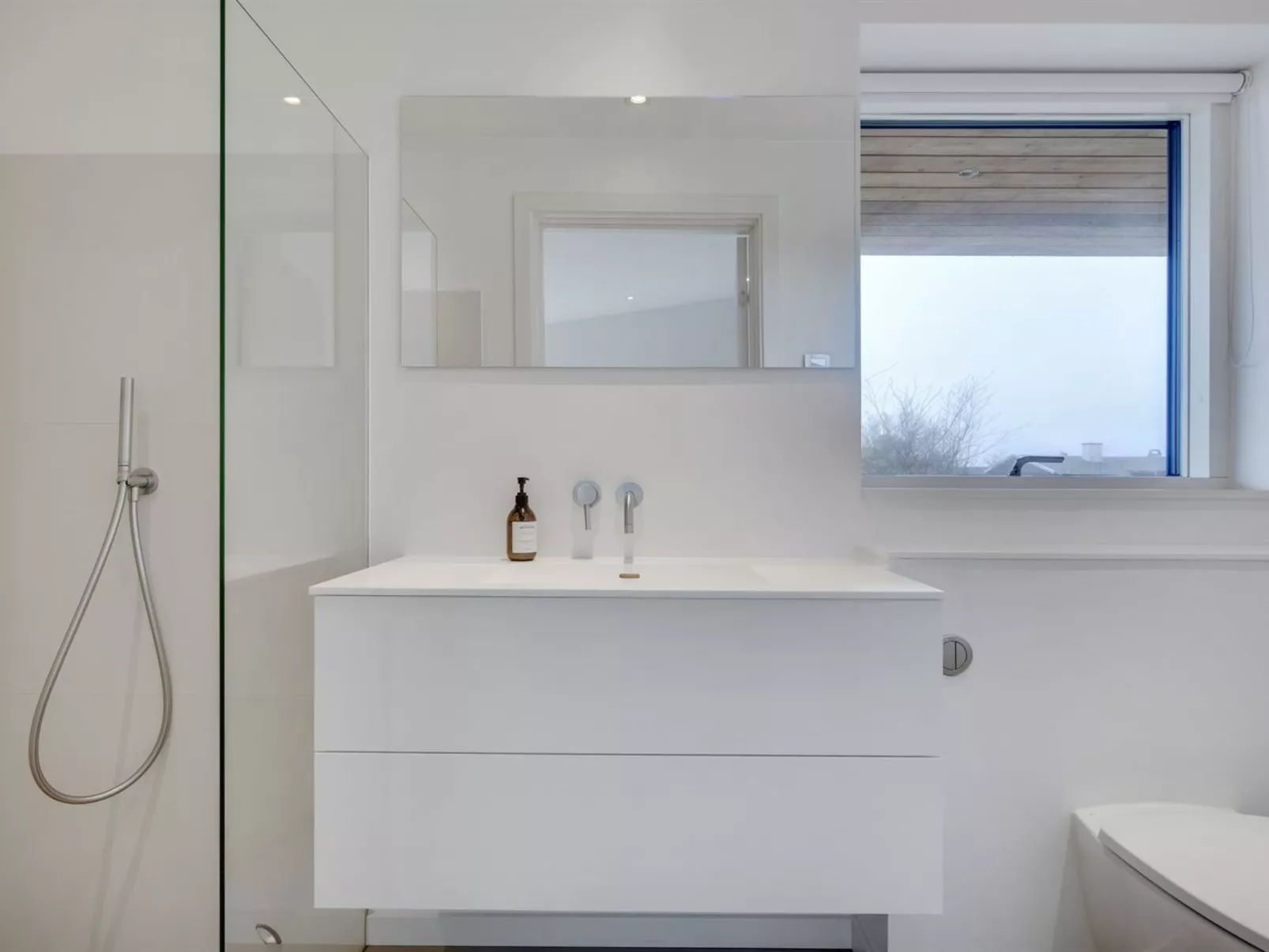 "Ebke" - 70m from the sea-Inside