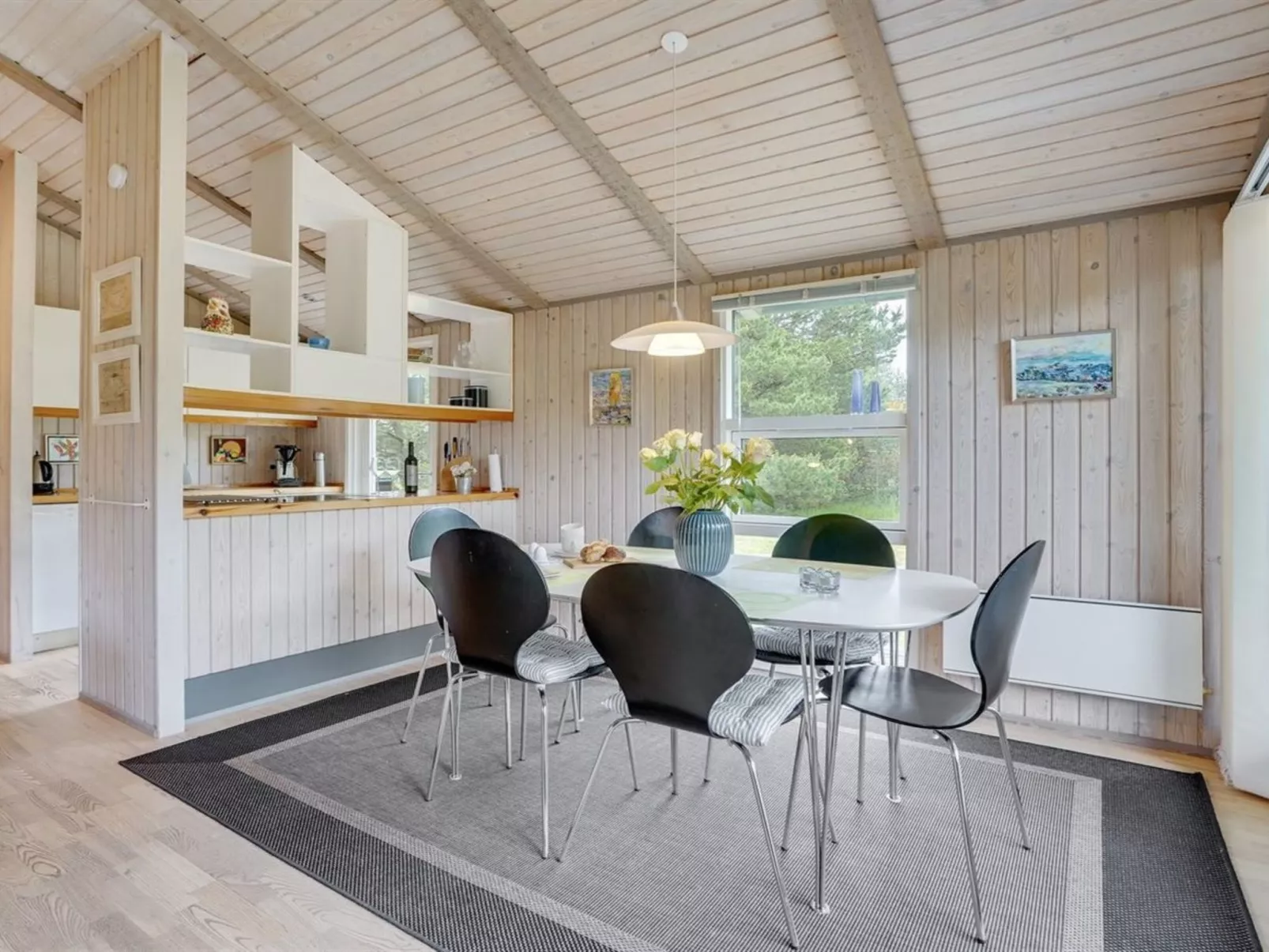 "Svantepolk" - 1.1km from the sea-Inside