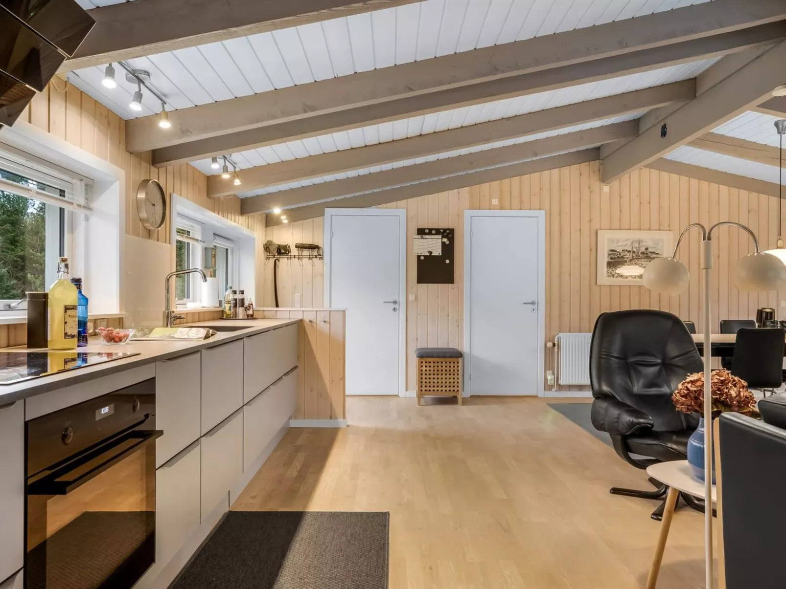 "Bia" - 250m from the sea-Drinnen