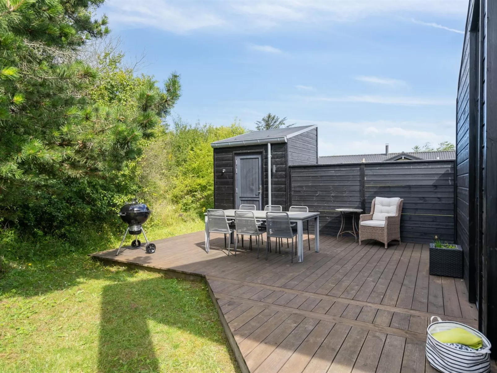 "Herdie" - 900m from the sea-Draußen