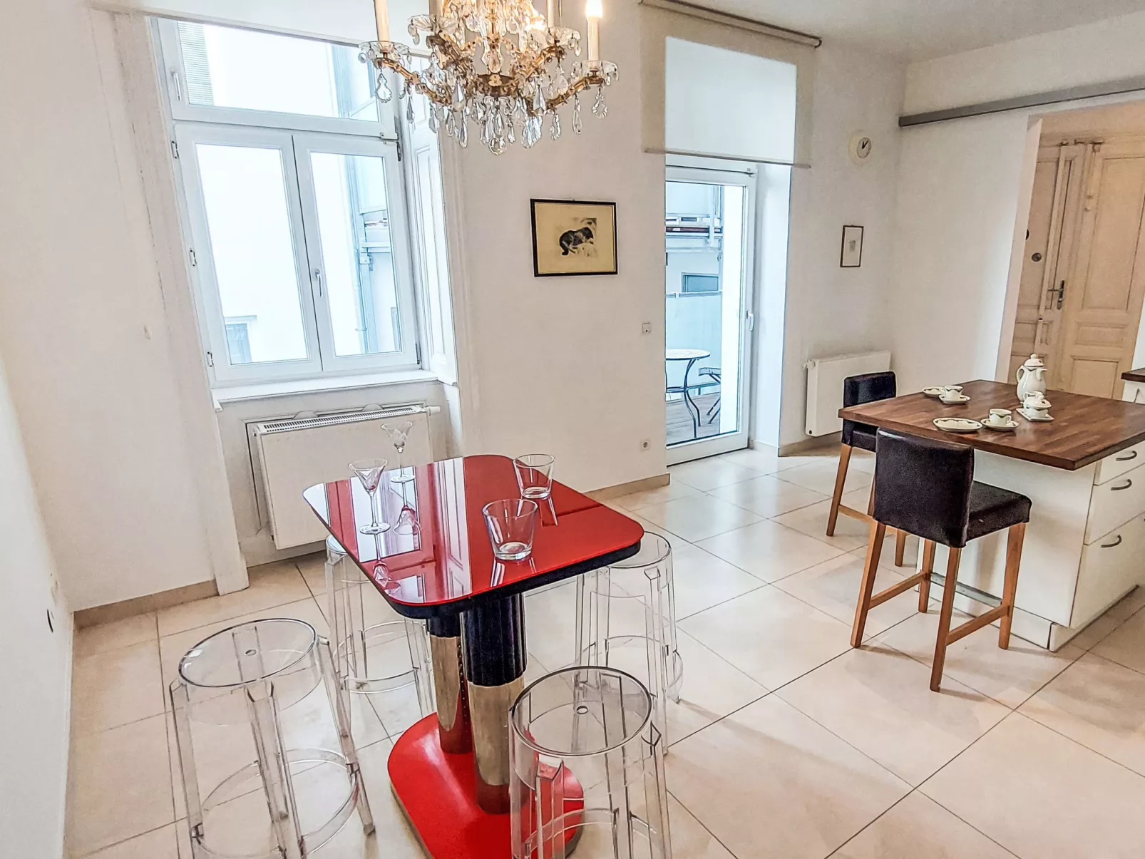 Sobieskiplatz-Drinnen