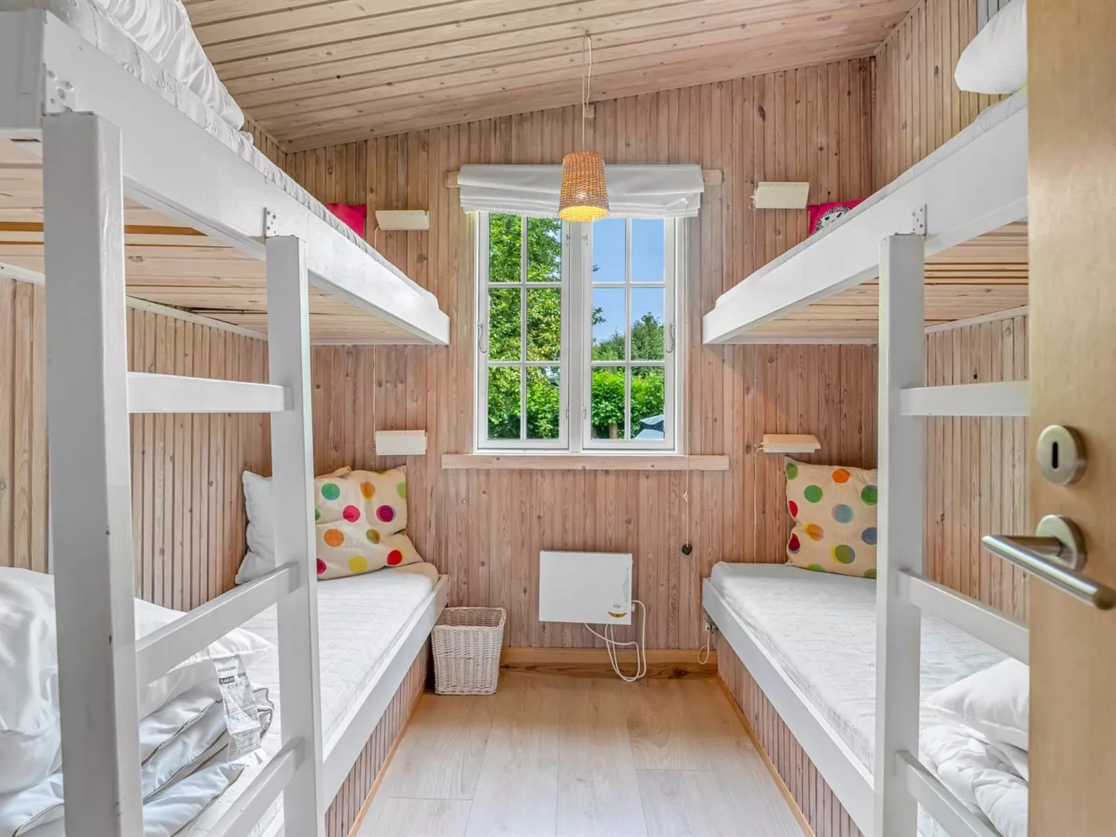 "Tineke" - 200m from the sea-Inside