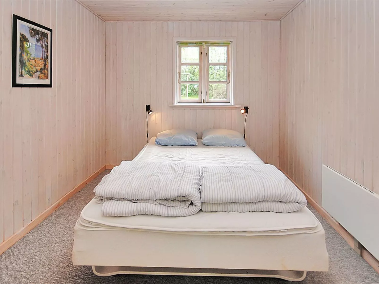 "Gesina" - 600m to the fjord-Inside